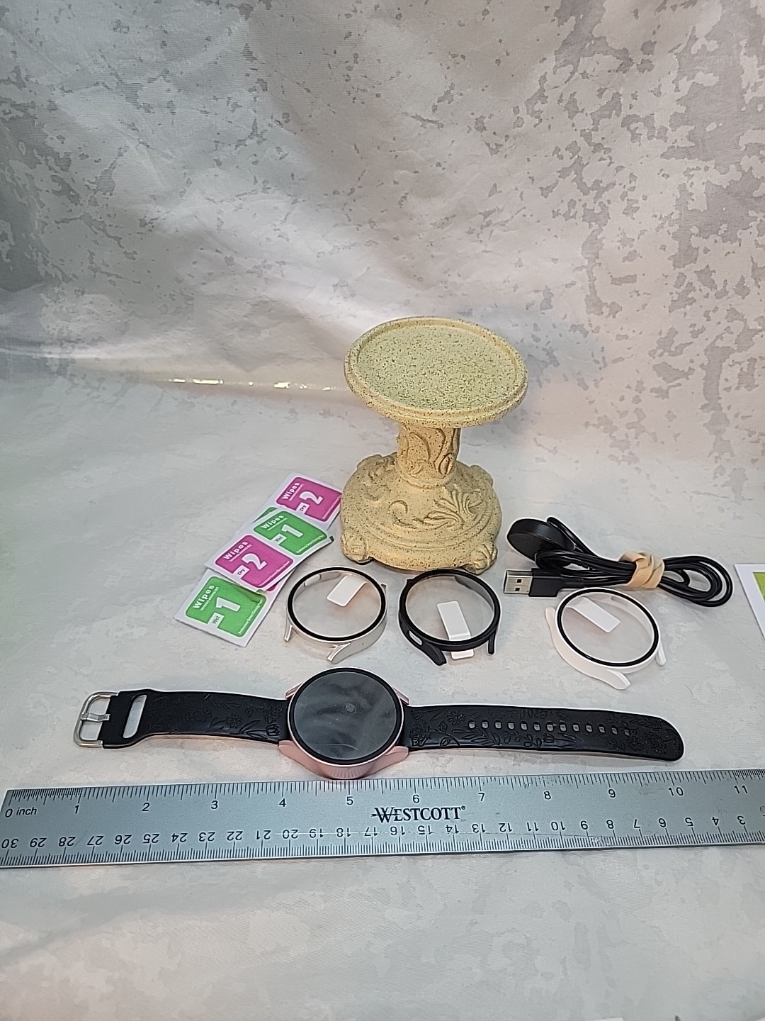 Samsung Galaxy Watch 44mm Rose Gold Accesories Pre-owned +accessories