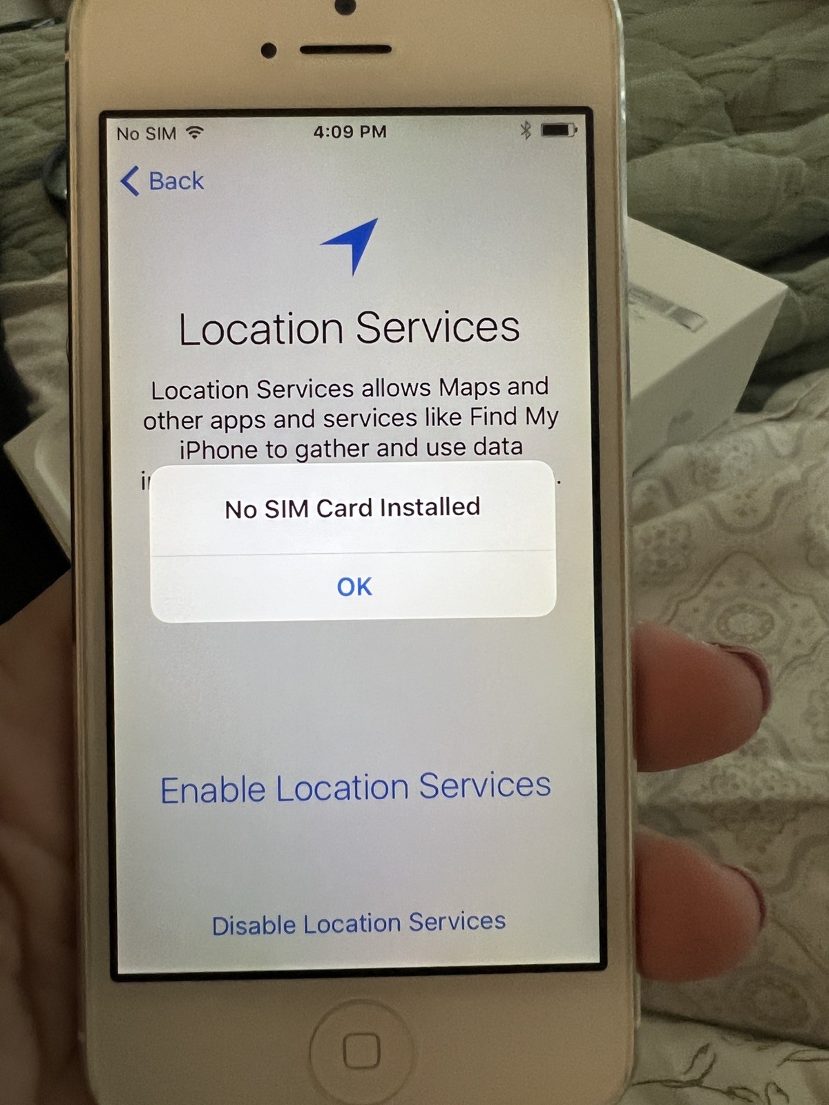 Apple iPhone 5 A1428 16GB White/Silver AT&T Smartphone – Tested, Factory Reset