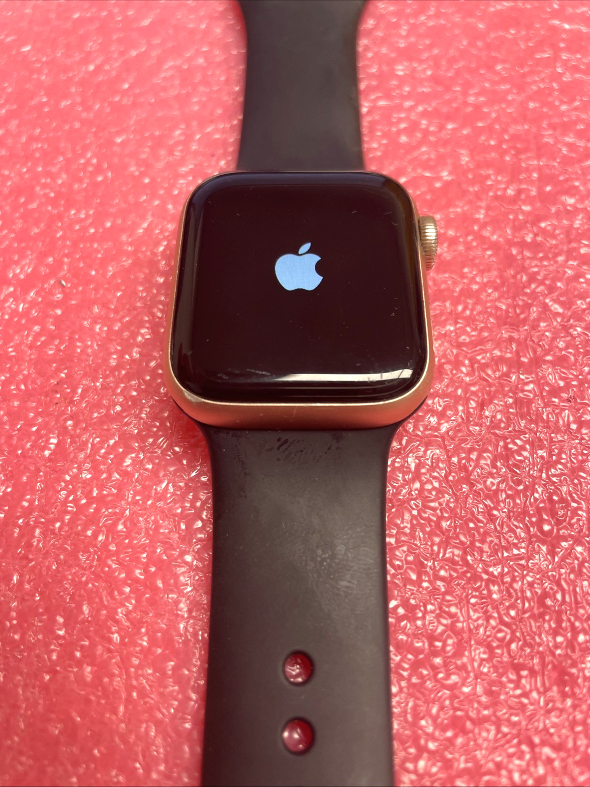 ORIGINAL Apple Watch Series 4 40mm Case GPS **WR50M** /WORKING