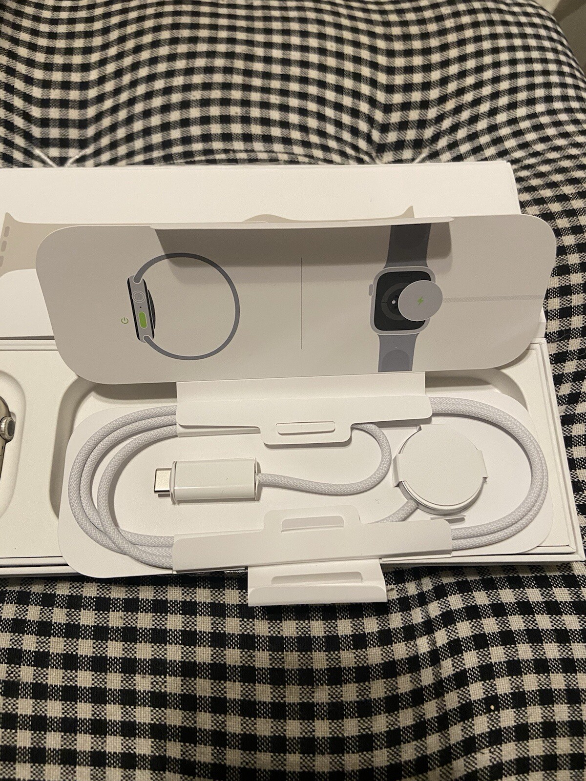 Apple Watch Series 9 GPS 41mm Aluminum Case with Starlight Sport Band – S/M