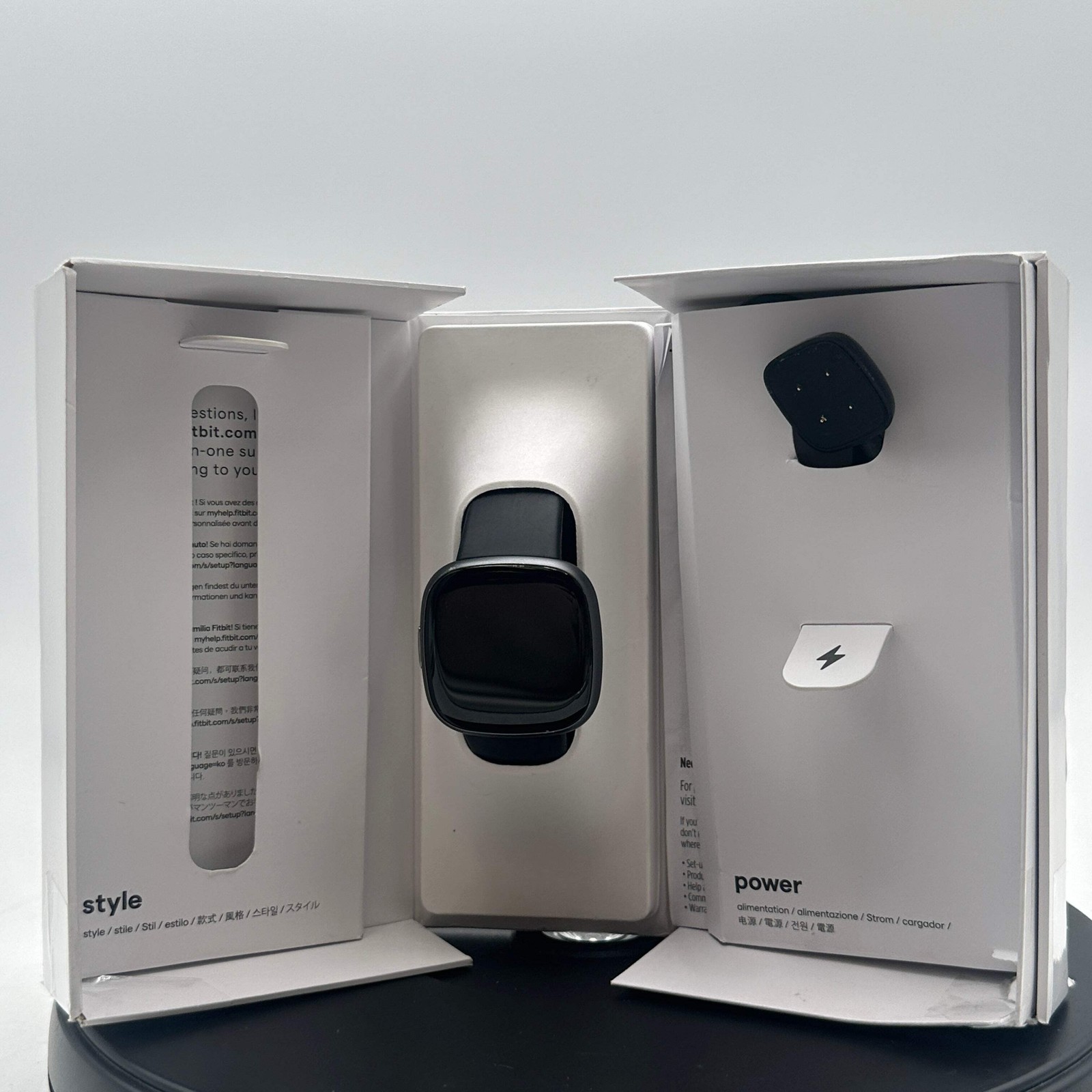 Fitbit Versa 4 (2022) Smart Watch GPS Only