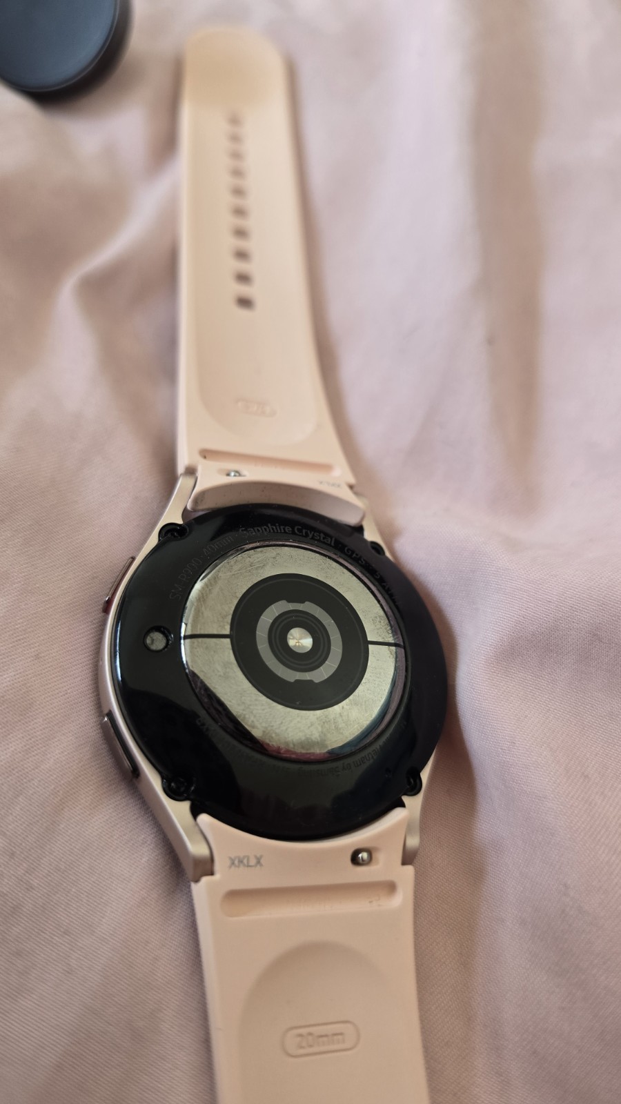 Samsung Galaxy Watch5 40mm Pink Aluminium, Pink Silicone Band, 16GB SM-R900