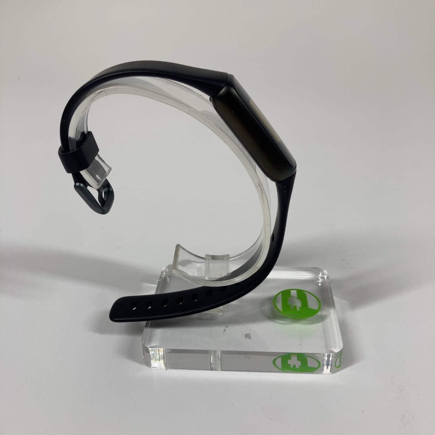 Fitbit Luxe Activity Tracker FB422