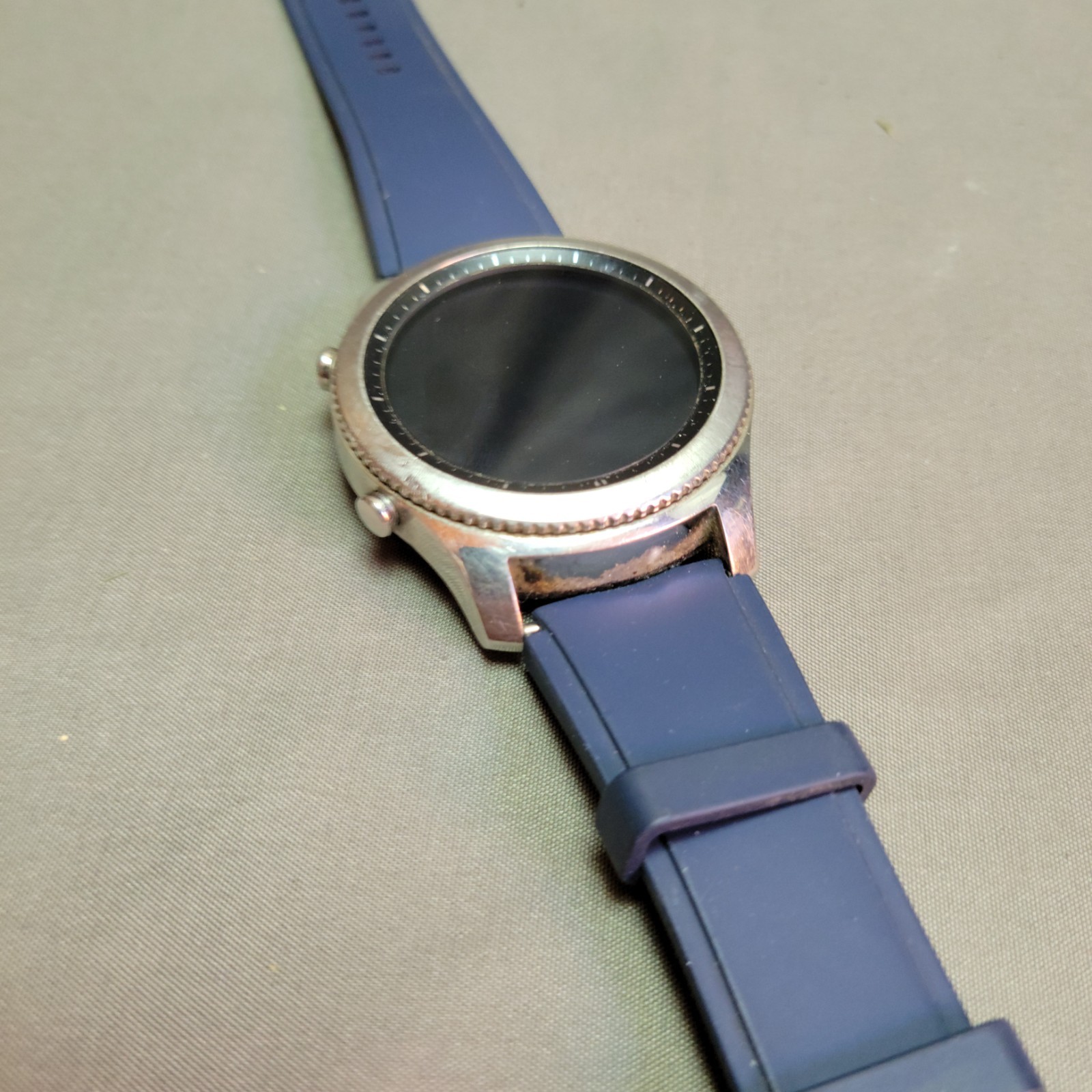 Samsung Galaxy Gear S3 Classic 46mm Stainless Steel Silver Case SM-R770 untested