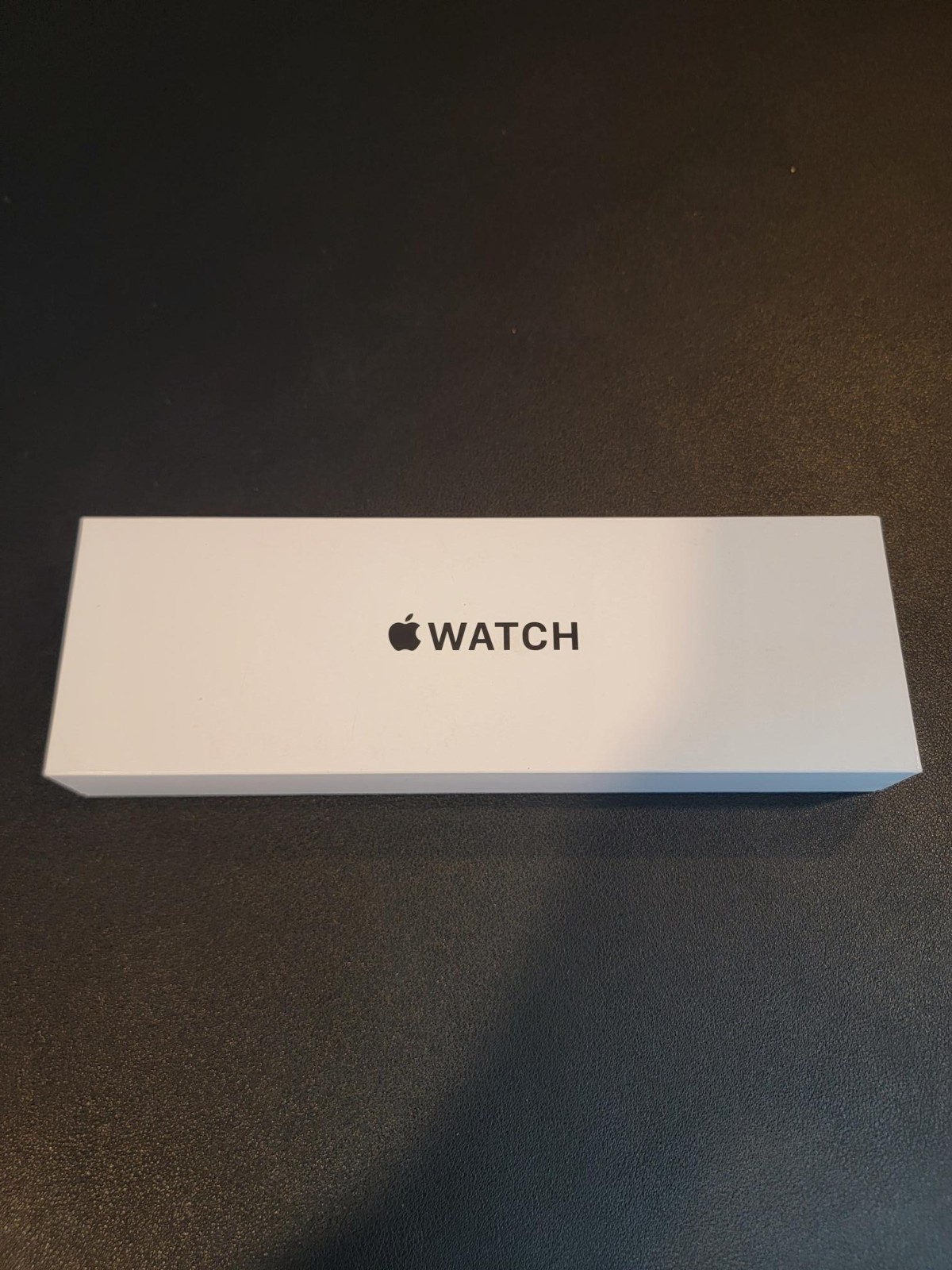 Apple Watch SE Gen 2 Midnight 40mm Touchscreen GPS Smartwatch MXE93LL/A NIB NEW