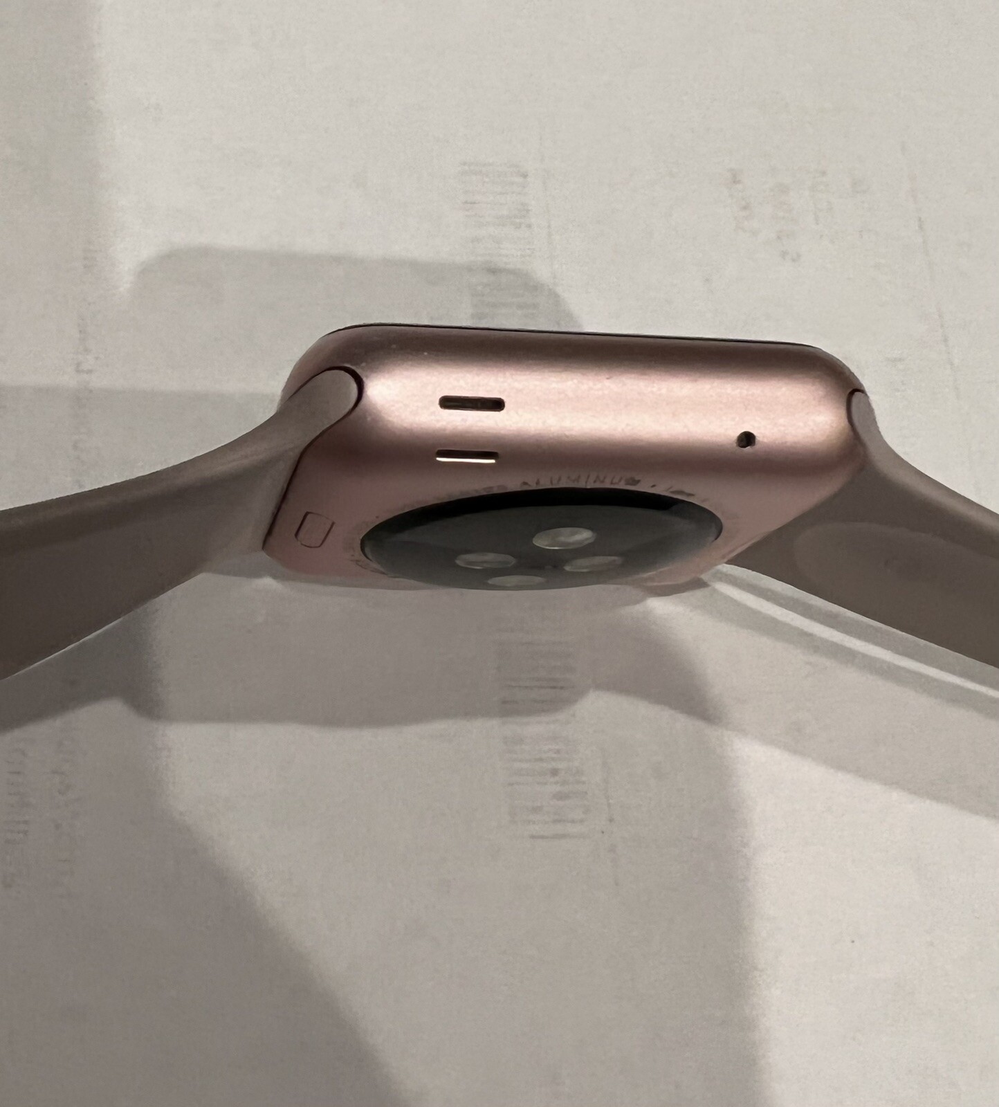Apple Watch 38 mm RG AL Lavender Sport 7000 series used AS IS working