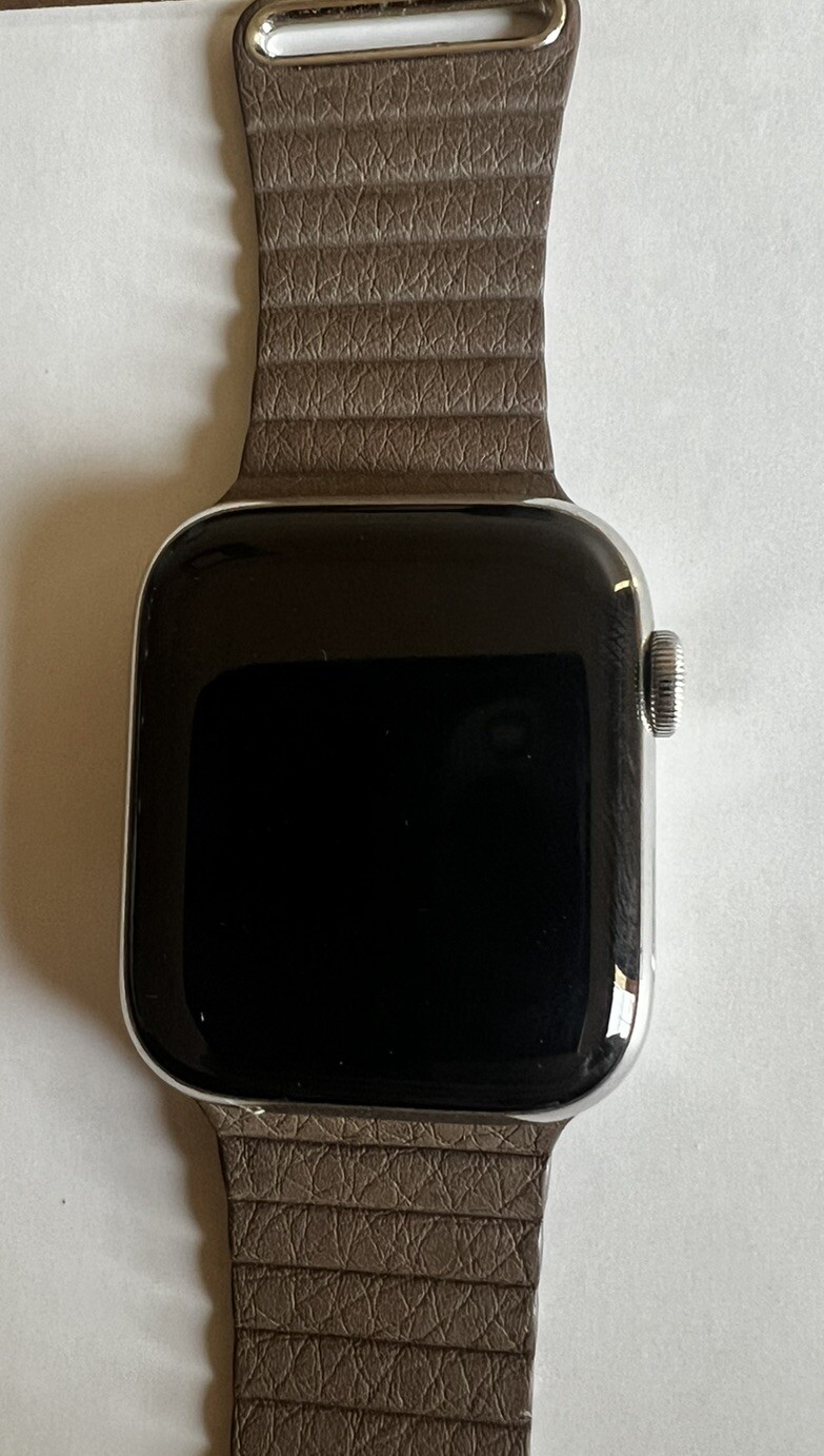 Apple Watch Series 4 Hermes 42mm LTE Stainless Steel Medium Apple Band