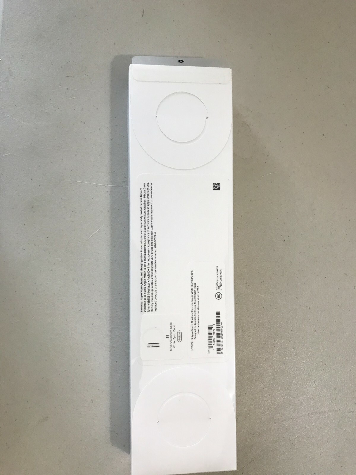 Apple Smart Watch SE GPS 44 mm MYDQ2LLA Silver Aluminum Case w/ White Sport Band
