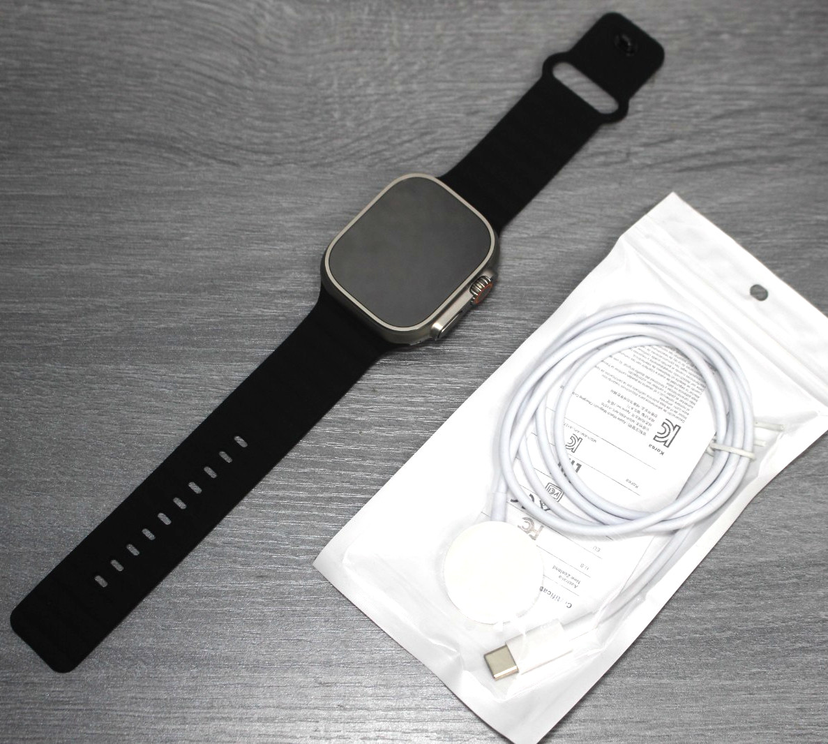 Apple Watch Ultra 2 A2986, GPS + LTE, 49MM Gray Titanium & Ceramic Case. Black