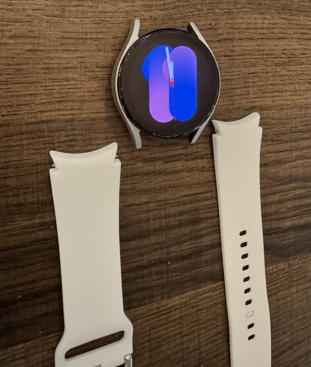 Samsung Galaxy Watch 5 SM-R900 Silver 40mm (Bluetooth) Good