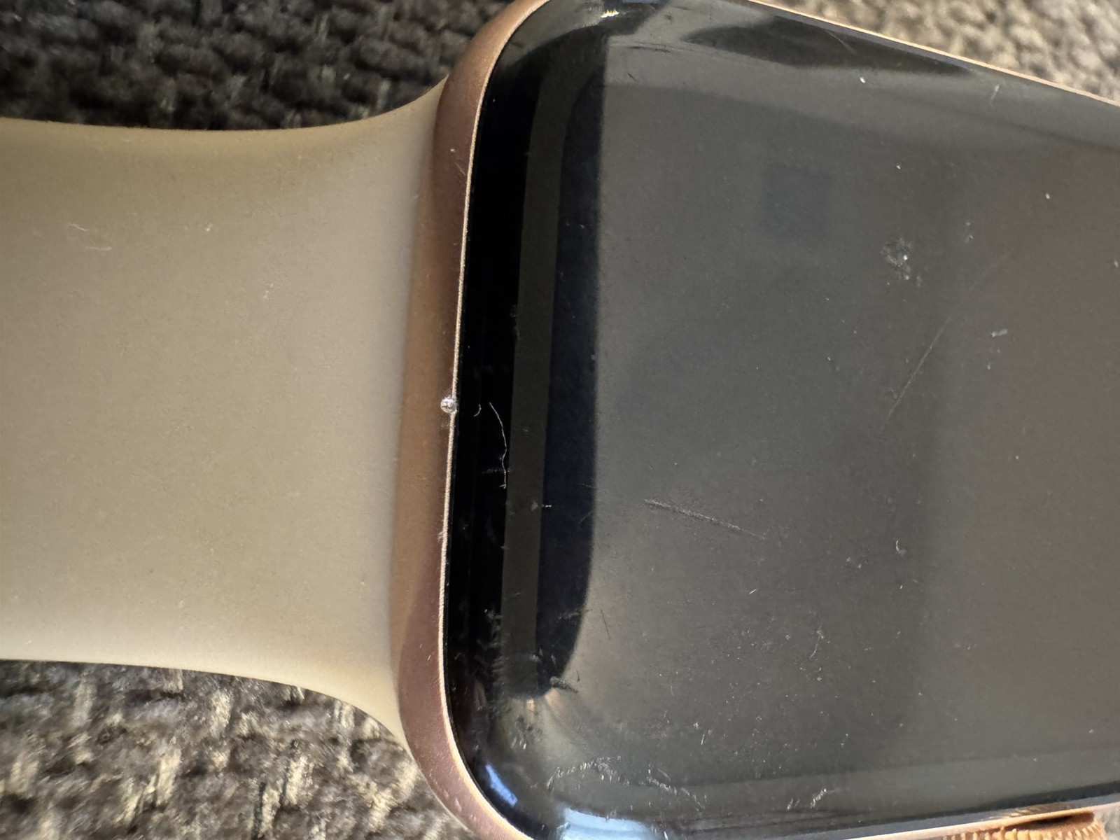 Gold/pink Apple 40mm Apple Watch Series 4 khaki/tan S/M band