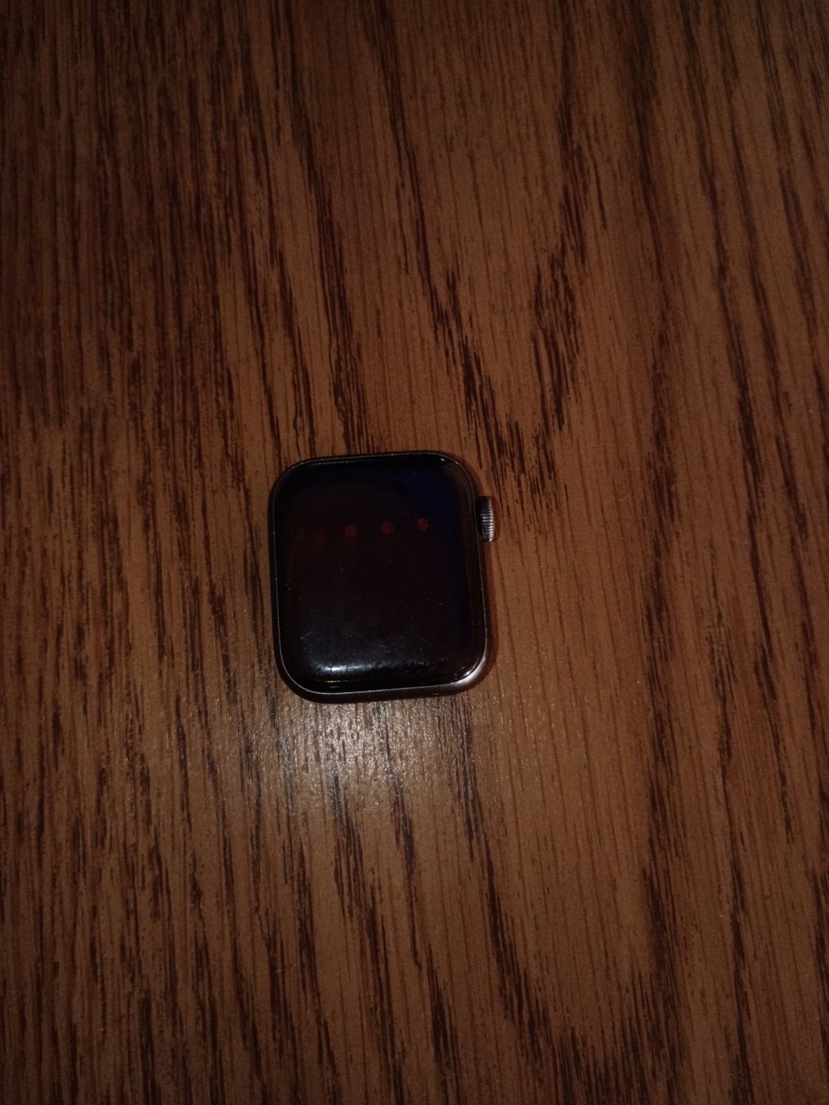 Apple Watch SE First Generation (No Band)