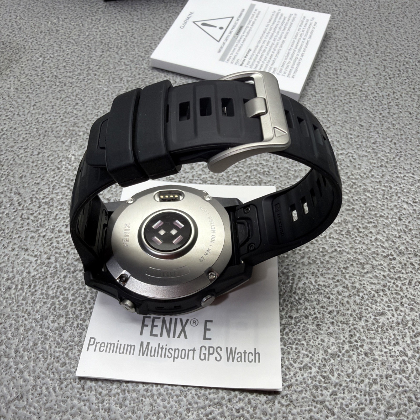 GARMIN FENIX E Premium Multisport GPS Smartwatch 47mm ( NO BOX ALEEVE )