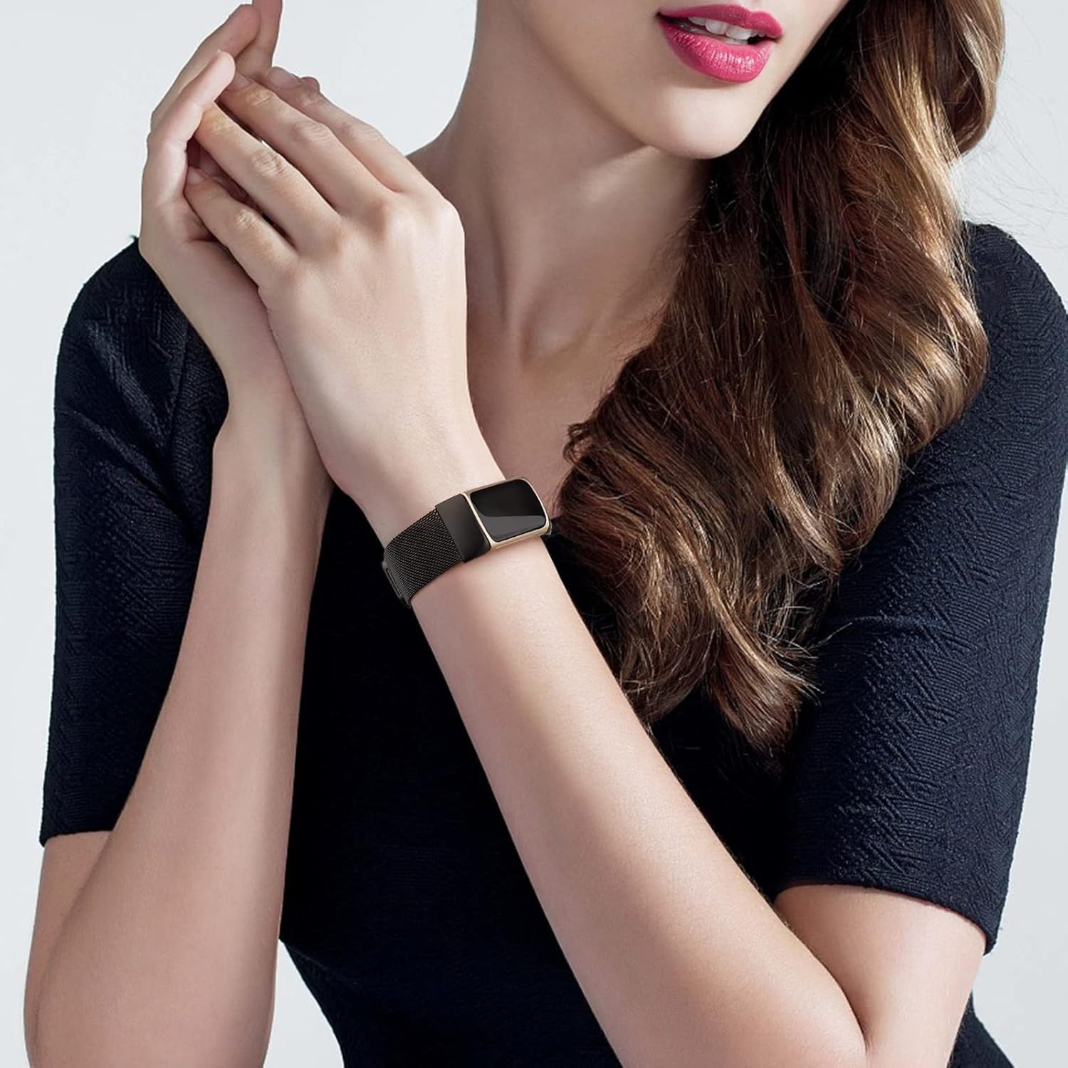 Adjustable Black Stainless Steel Mesh Band for Fitbit Charge 6 Fitness Tracker