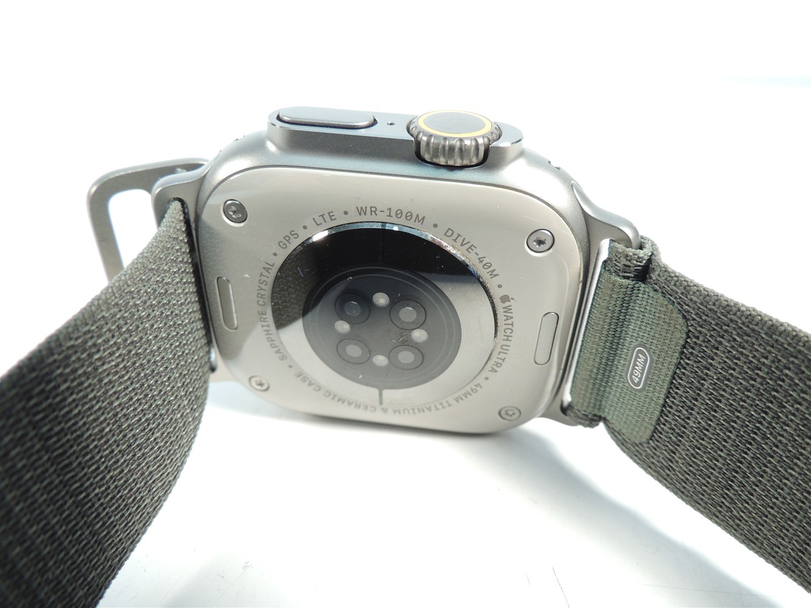 Apple Watch Ultra Titanium Case AT&T WR-100M MQEW3LL/A Green Alpine Loop 49mm