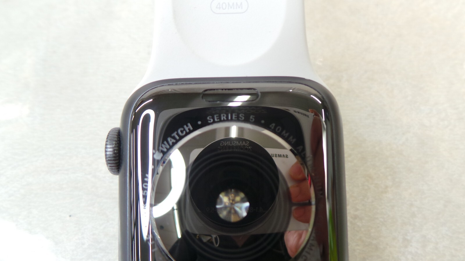 Apple Watch Series 5 40mm Stainless Steel GPS + Cellular A2094