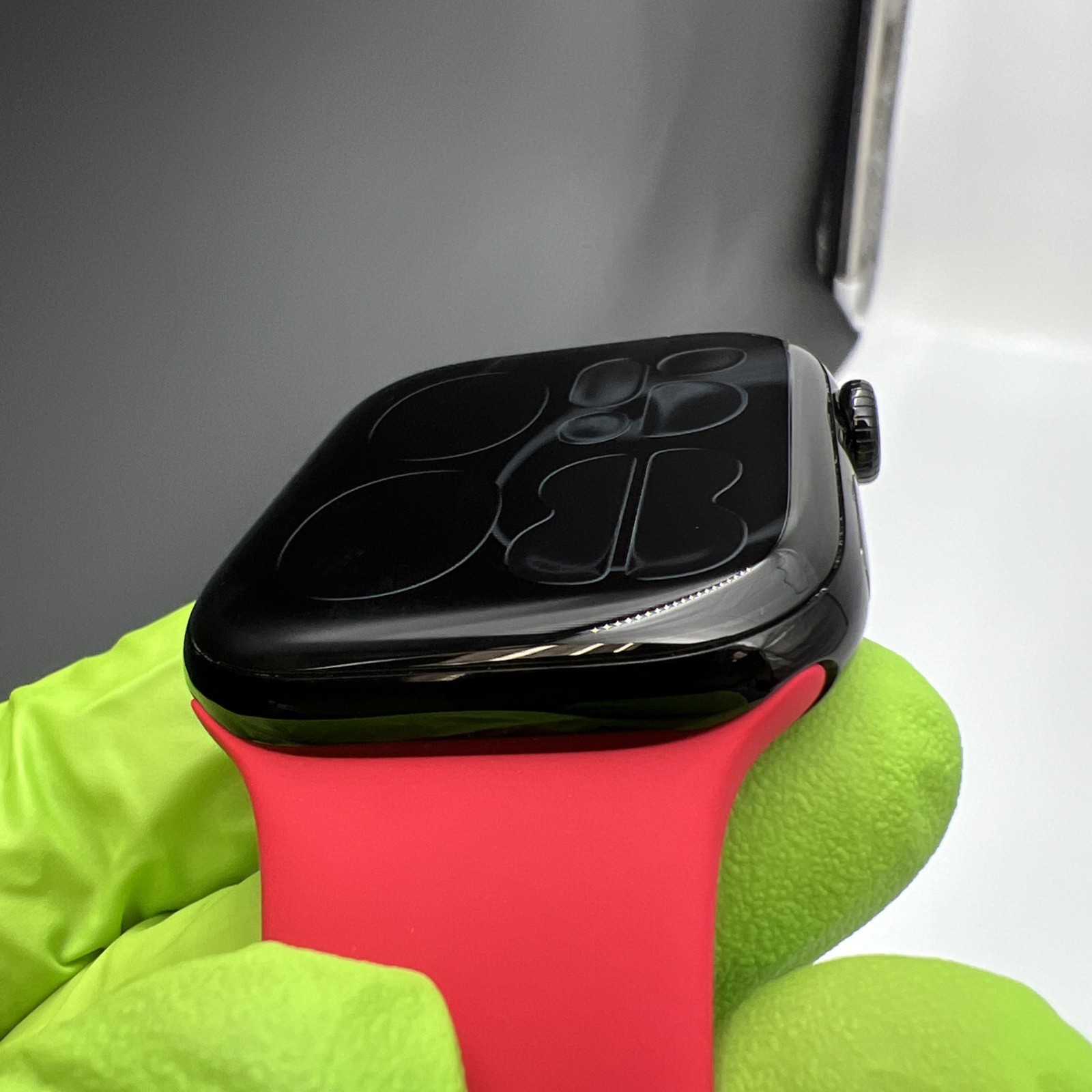 Apple Watch Series 10 46mm (GPS Only) BH 100% – Black Aluminum – Used Condition