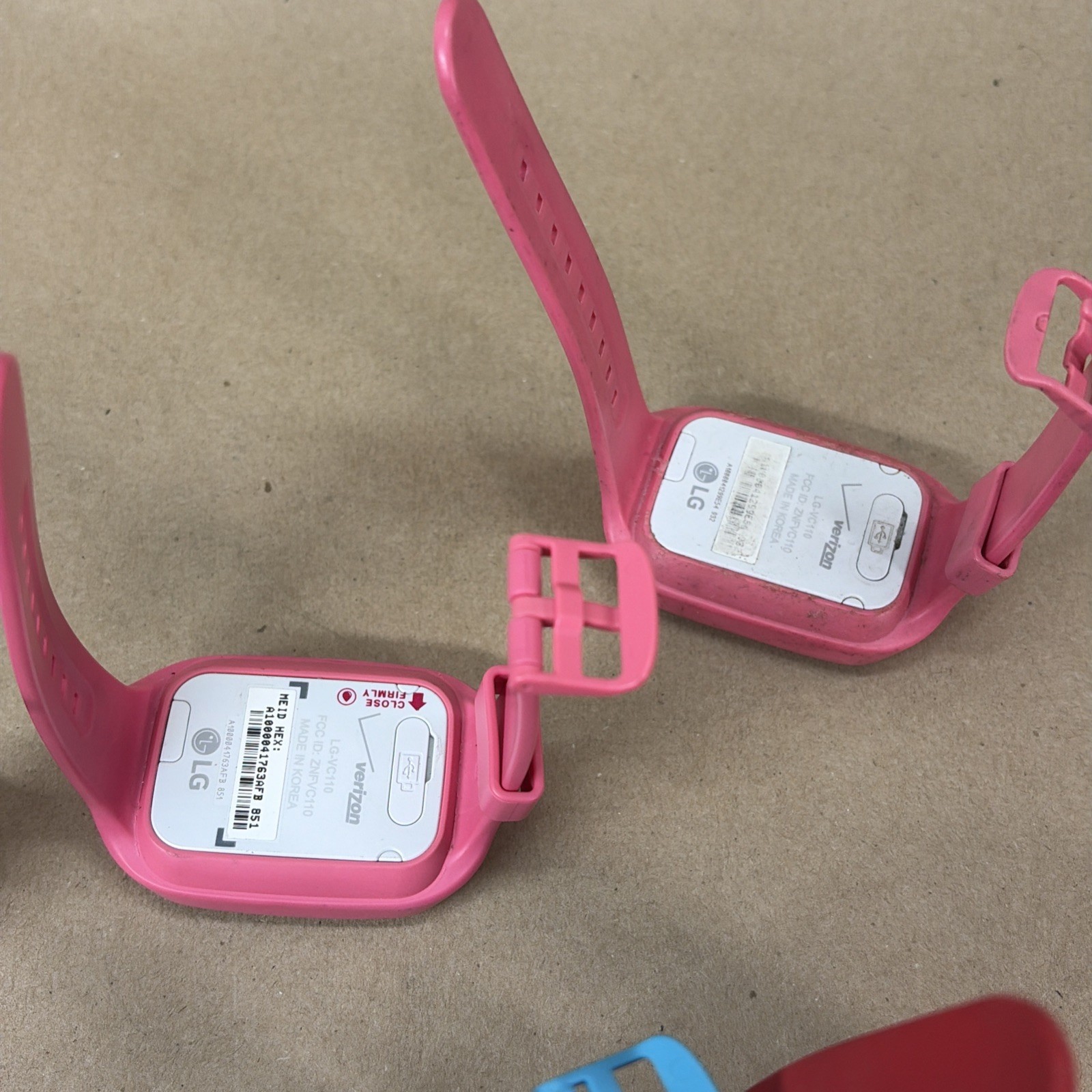 LG Verizon Gizmo Pal / Gadget Lot of 21 Kids Smartwatch LG-VC110 / 200B UNTESTED