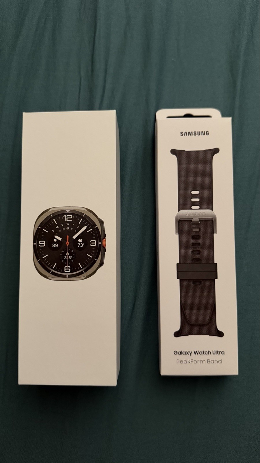 Samsung Galaxy Watch Ultra 2024 47mm Titanium Silver With Accessories (Unlocked)