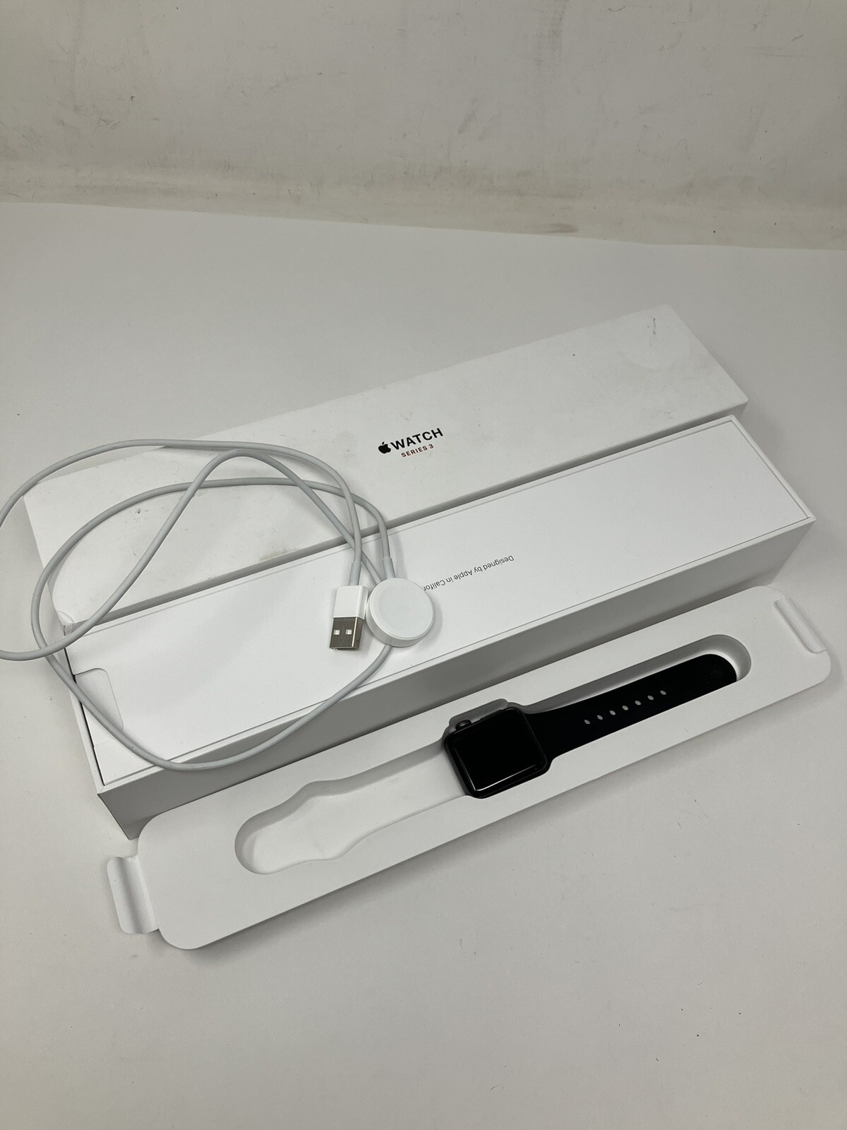 Apple Watch Series 3 GPS 38mm Aluminum Case WR-50M