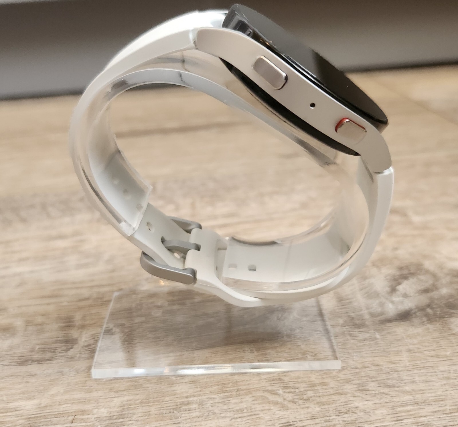 Samsung Galaxy Watch5 with White Sport Band