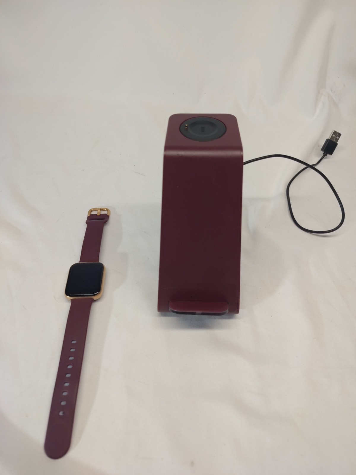 iTouch Air 3 Smartwatch With Charging Stand