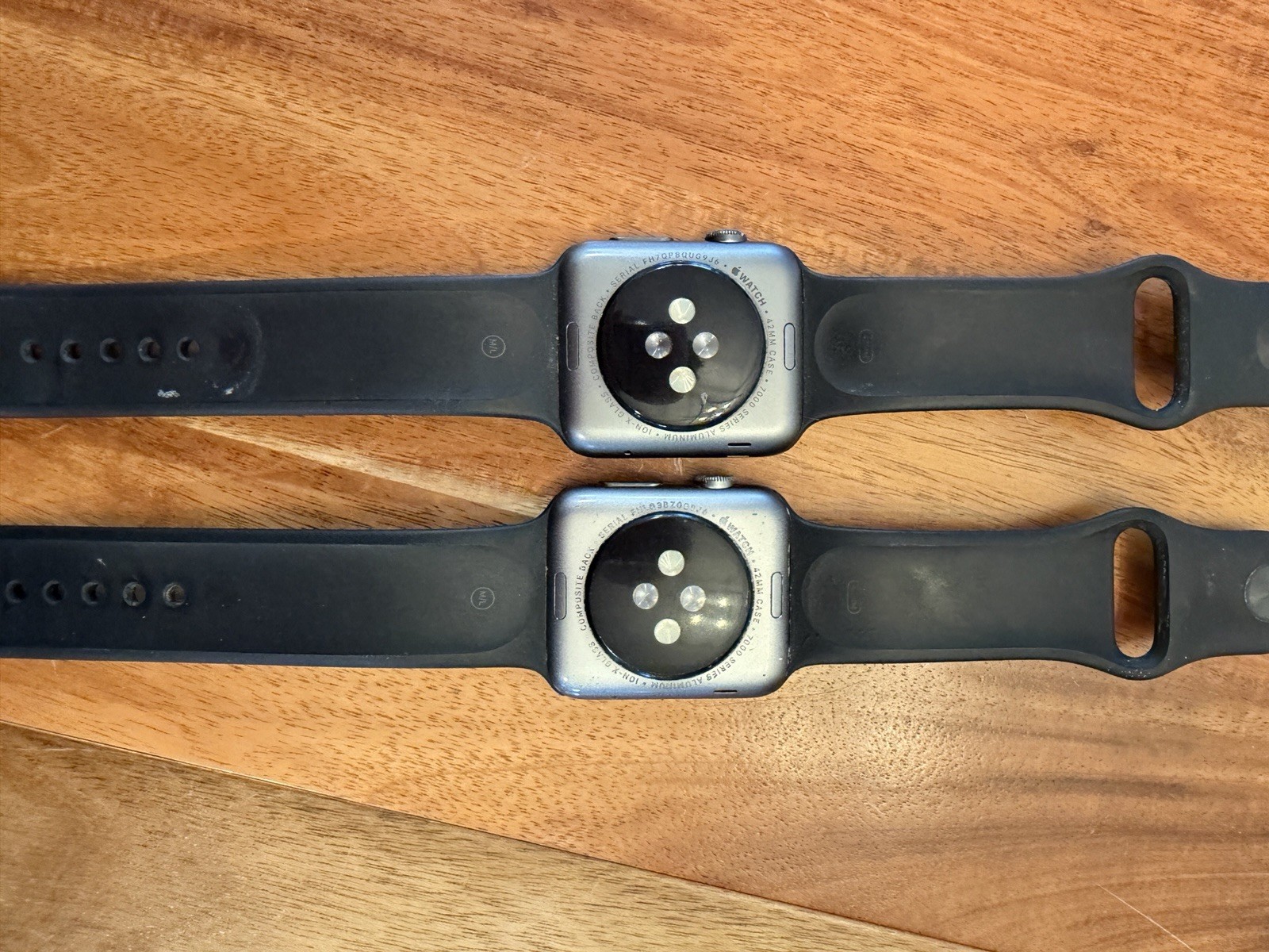 2 Apple Watch Sport 1st Gen Series 7000 42mm Gray Aluminum, Black Band 8GB