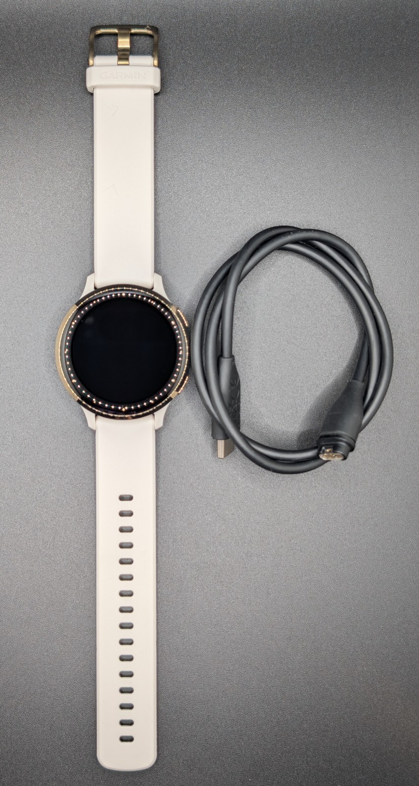 Garmin Venu 3 41mm GPS Fitness Smartwatch, Soft Gold/Ivory (Good). ~025~