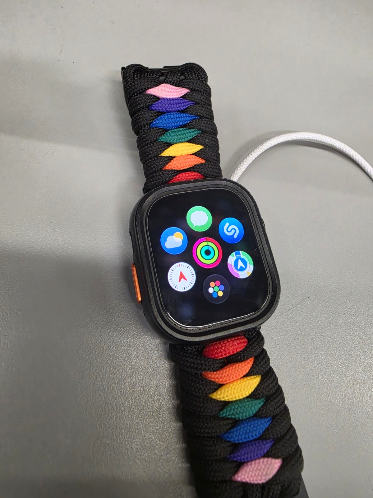 Apple Watch Ultra 3 49mm Black Case Multicolor Fabric Band Touchscreen