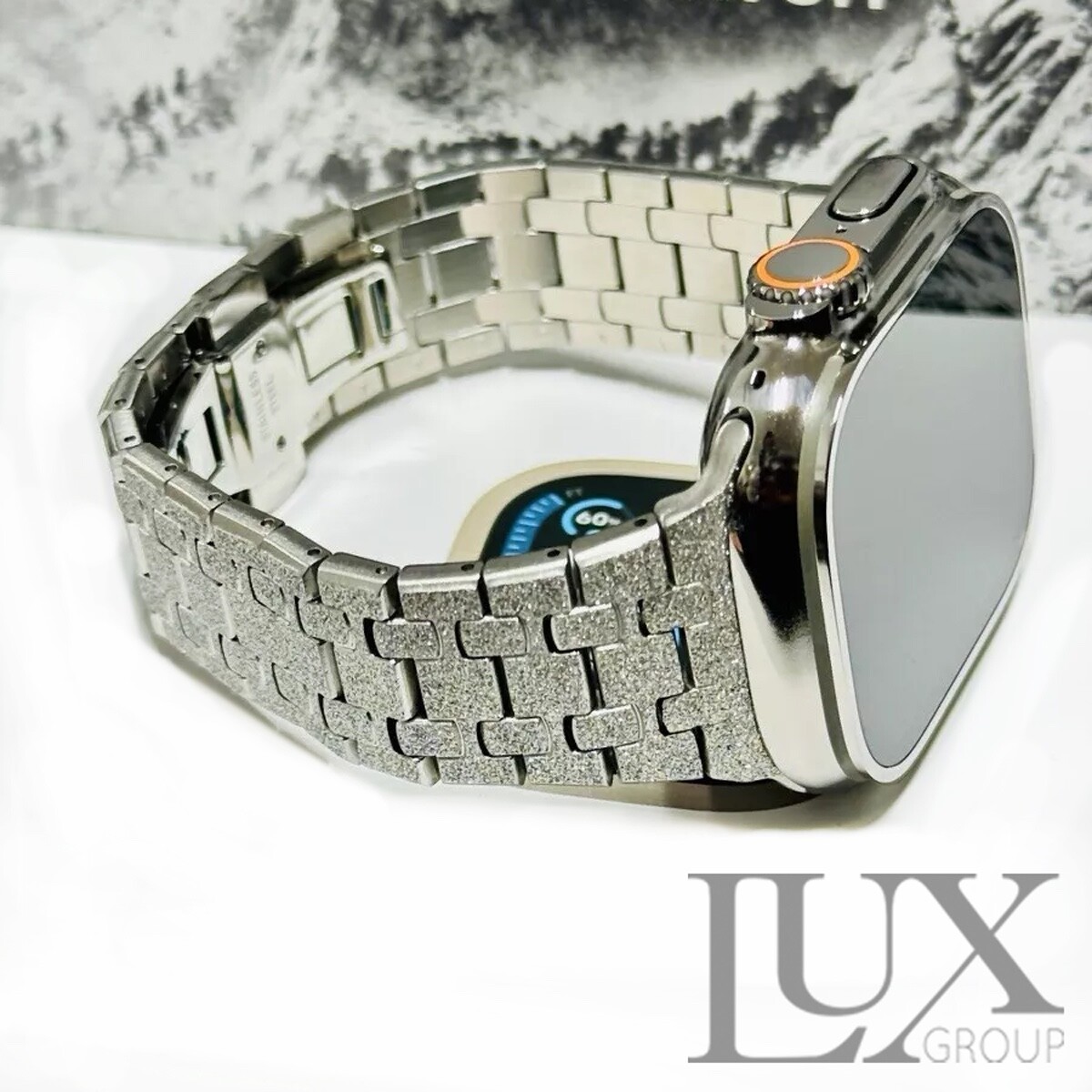 Hermes Apple Watch Ultra 2 Titanium 49mm Polished Diamond Frost Band