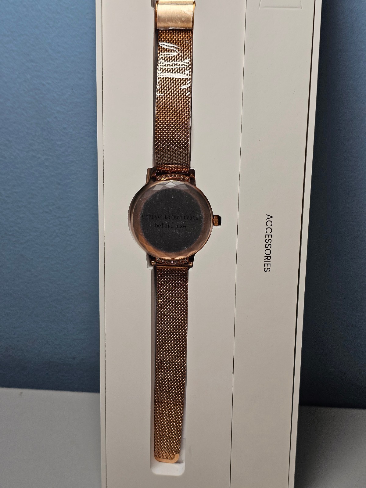 Efolen Smartwatch for Women – Gold – w/ Extra silicone Band – Android – New!