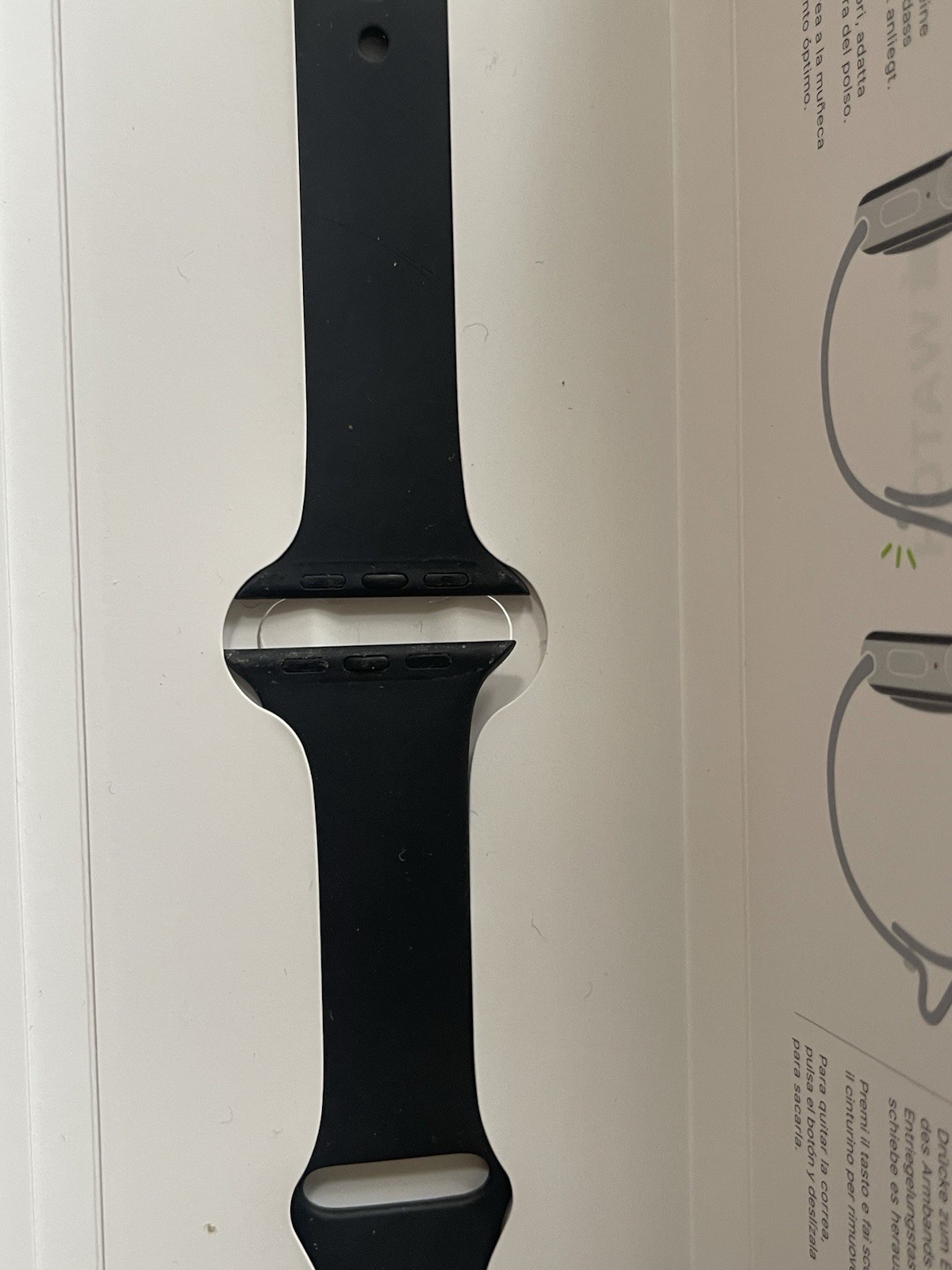 Apple Watch Series 5 44mm Space Gray Black SportBand GPS Cellular Unlocked A2095