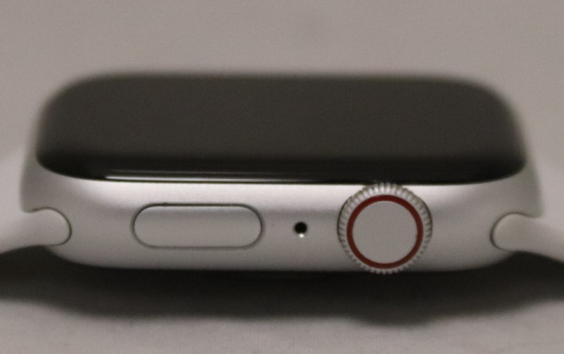 Apple watch SE, 44mm band (read description)
