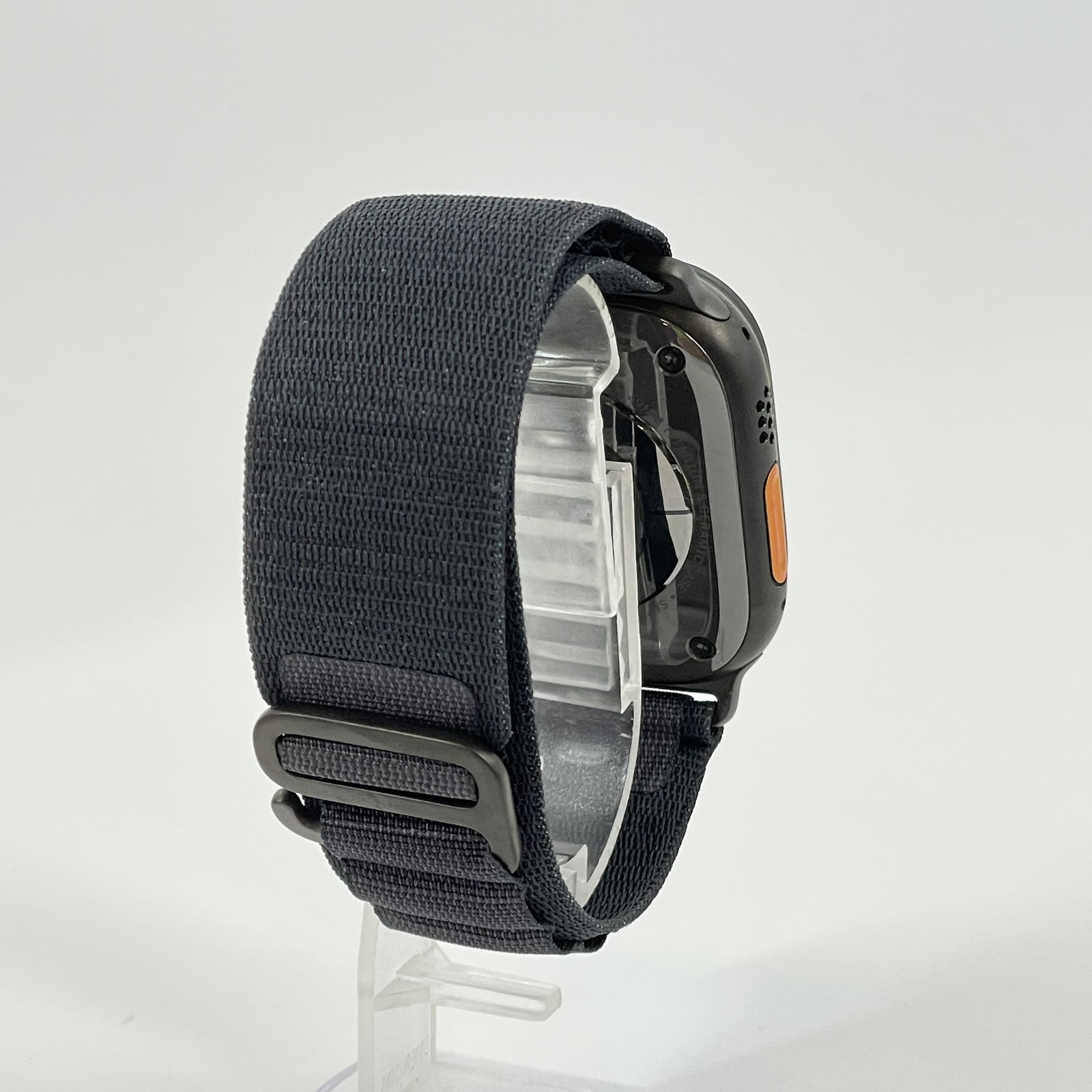 Apple Watch (Ultra 3) 49mm Black Titanium (LTE) w/ Black Alpine Loop – Excellent