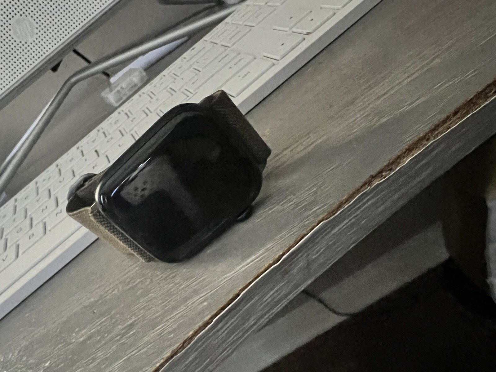 Apple Watch Series 5 44mm Space Gray Aluminum Case with Black Sport Band – S/M &