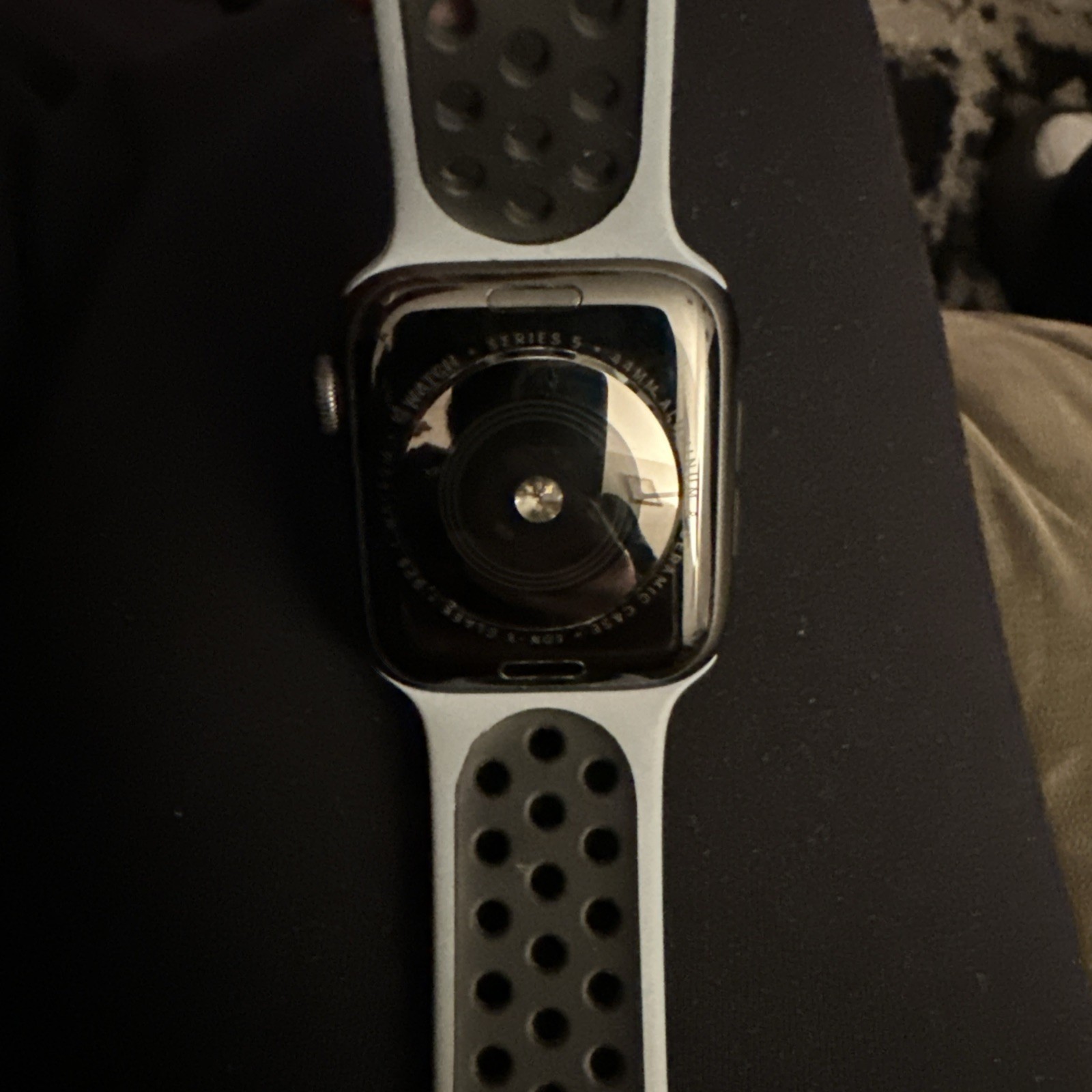 Apple Watch Series 5 44mm Space Gray Aluminum Case with Black Sport Band – S/M &