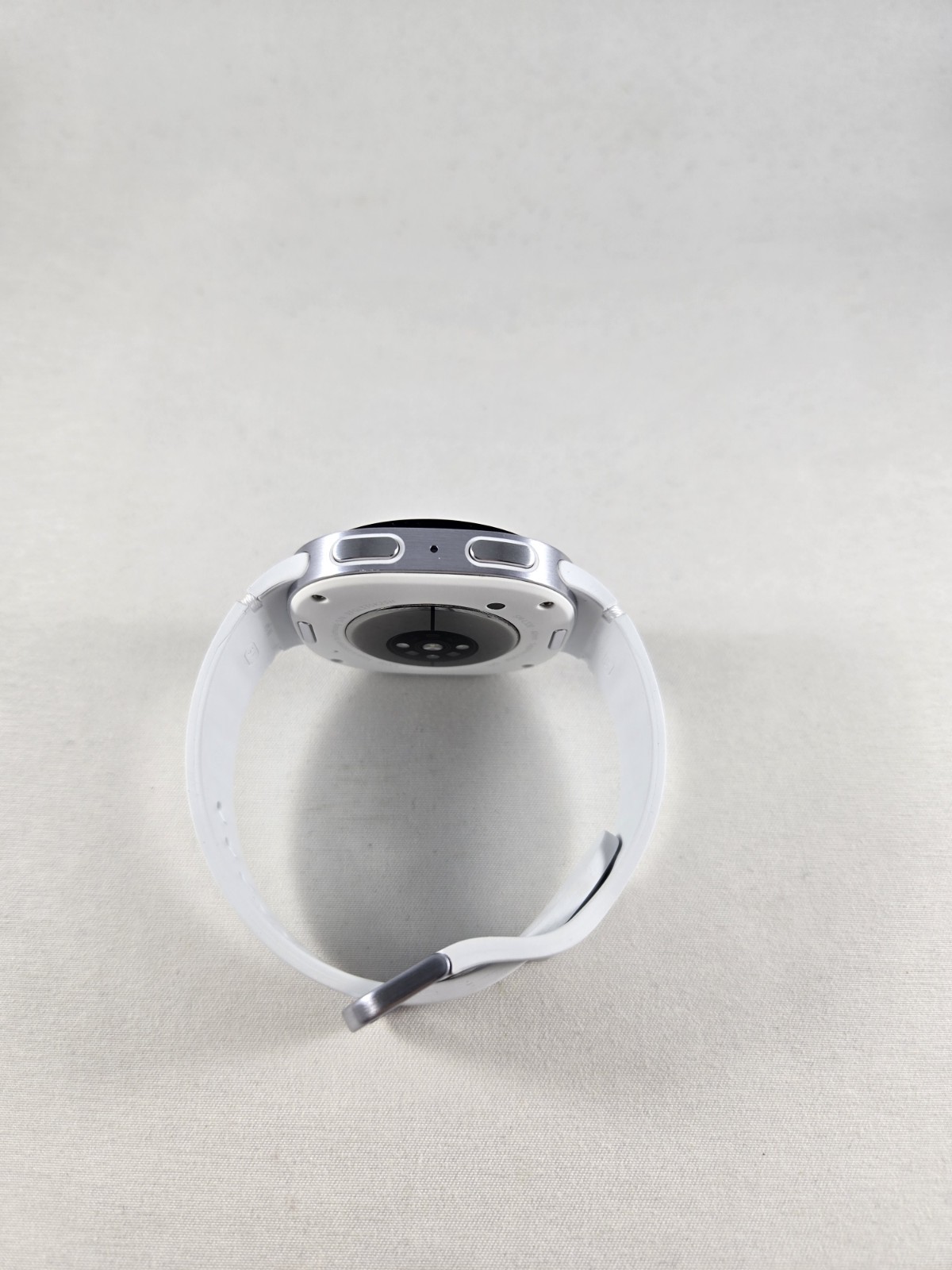 Samsung Galaxy Watch8 SM-L325U – 40mm – Silver