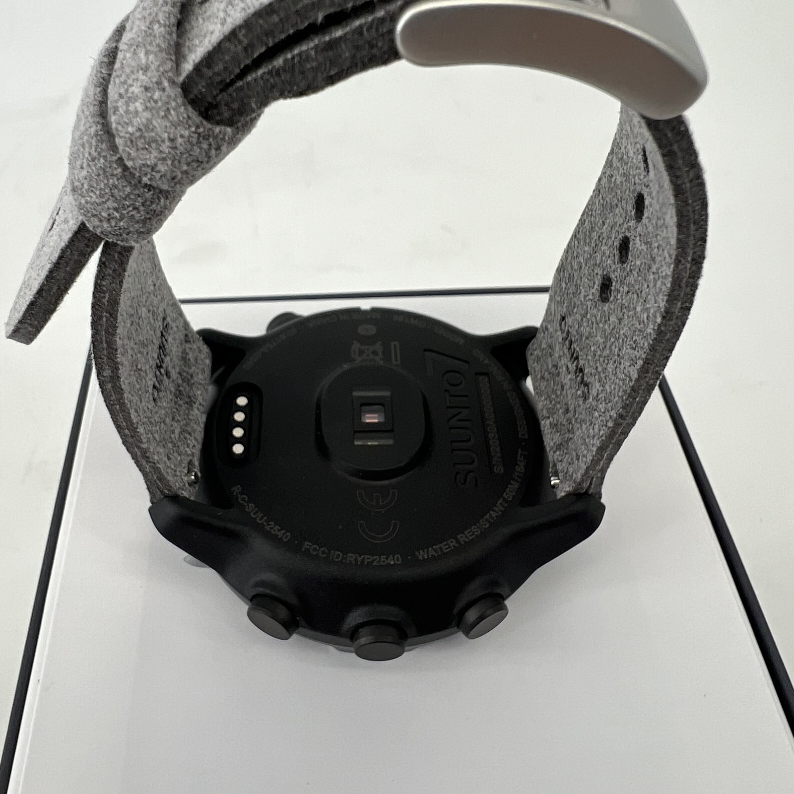 IN BOX SUUNTO 7 GPS Sports Smart Watch Silver US