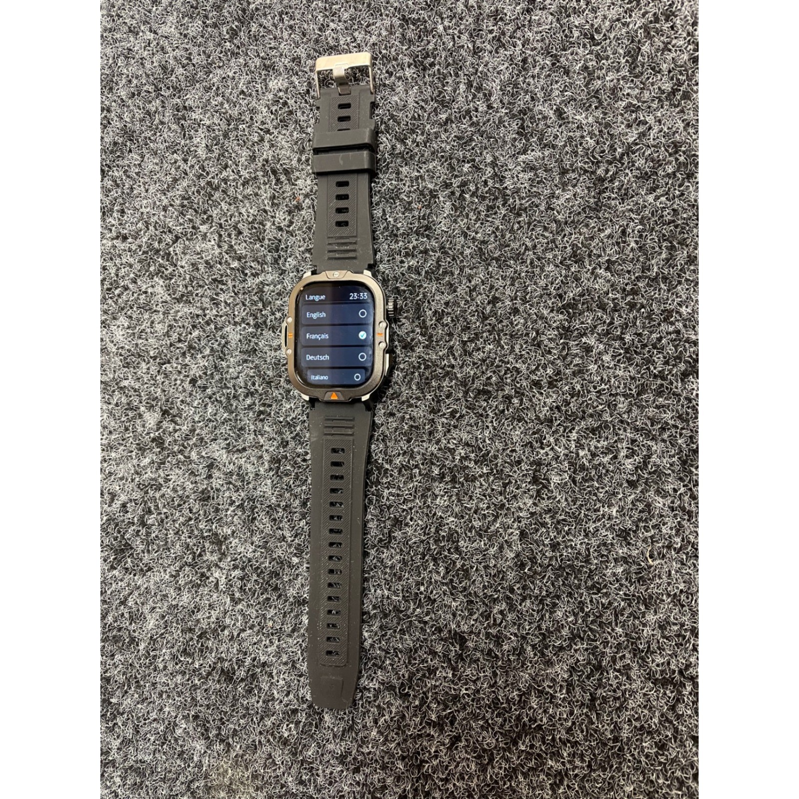 Smart Watch Model V17Z Wireless Call Fitness Tracker Black Silicone Strap Box