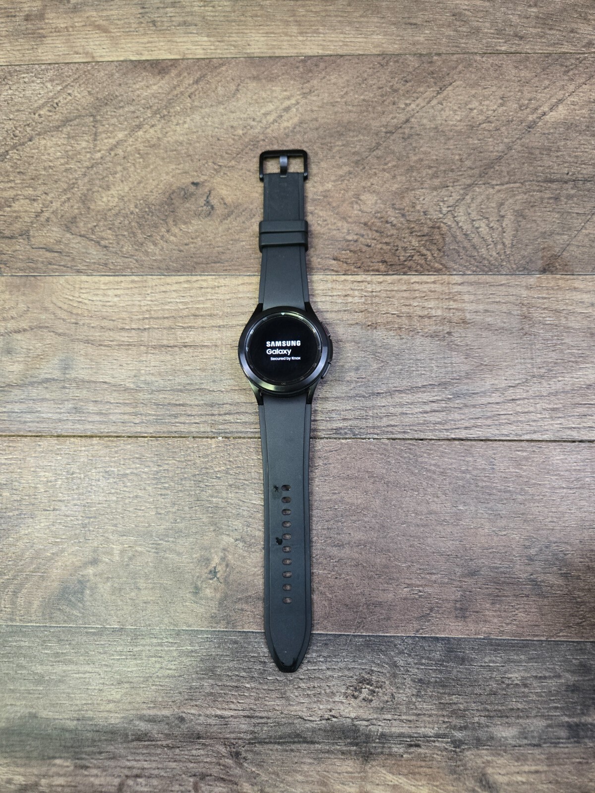 Samsung Galaxy Watch4 Classic SM-R895U 42mm LTE