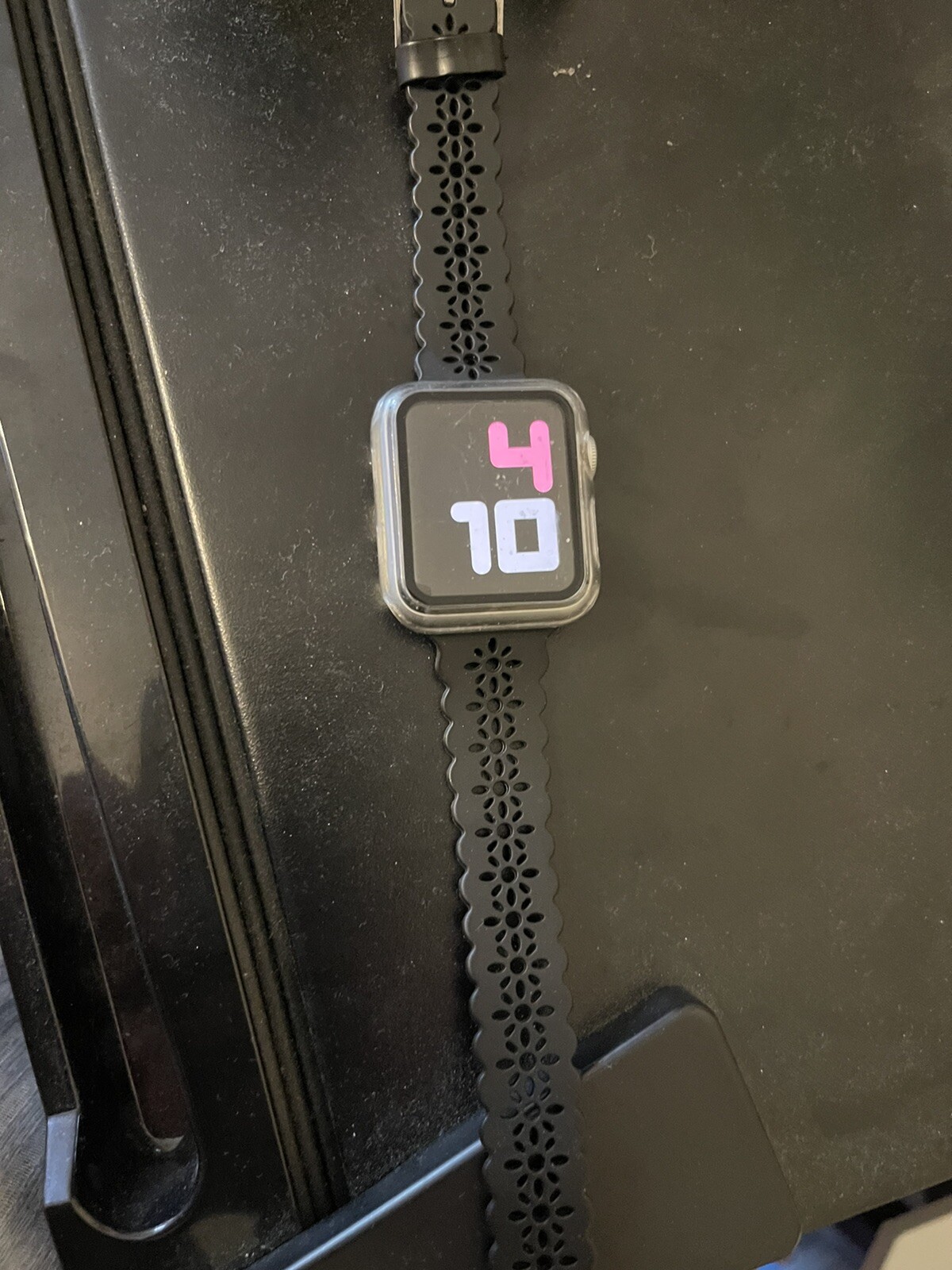 Apple Watch Series 3 38mm Space Gray Aluminum Case Black Sport Band Smart Watch