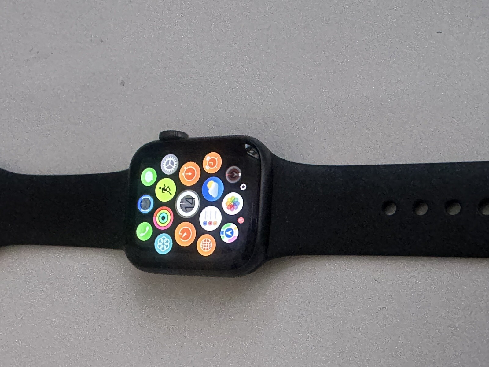 Apple Watch Series 5 40mm Gray Case with Black Silicone Band. UNLOCKED