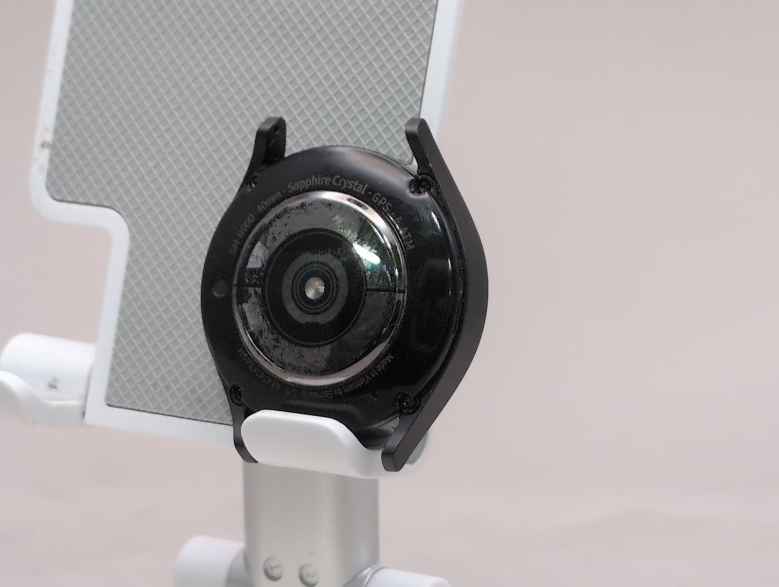 Samsung Galaxy Watch 5 SM-R900 Graphite GPS 40MM For Parts Only W090356