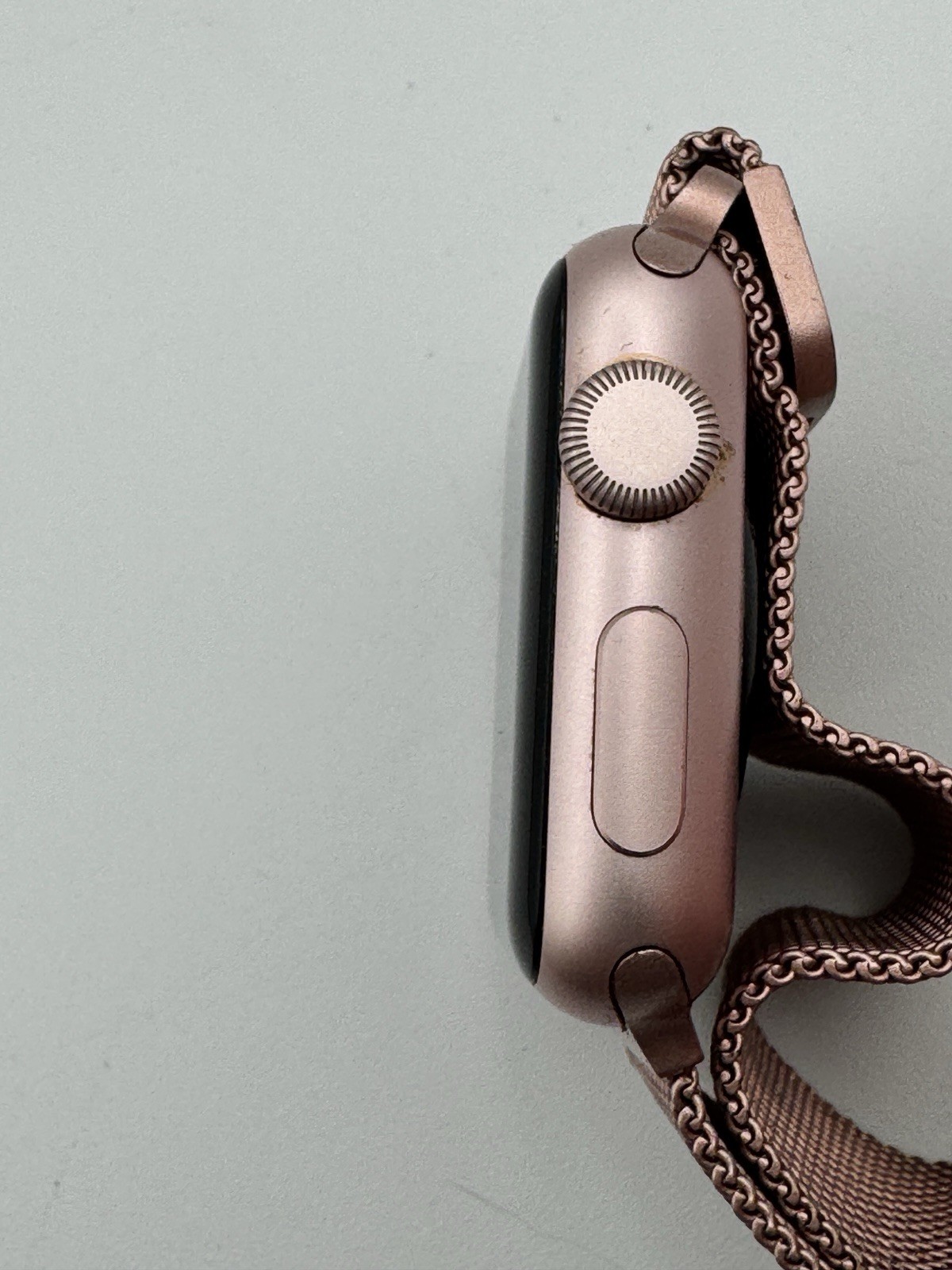Apple Watch 1st generation 38mm Rose Gold (Pink) [BAD BATTERY]