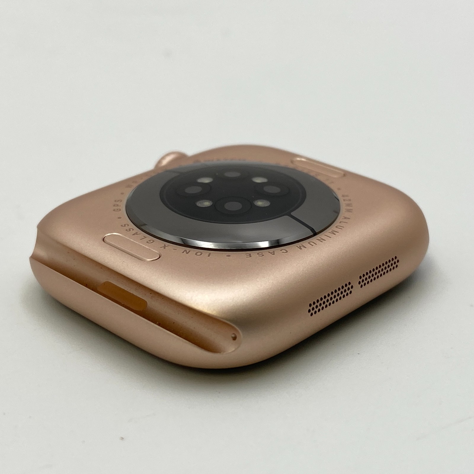 Apple Watch Series 11 – 42mm – Aluminum Rose Gold GPS A3331 – BOOT LOOP