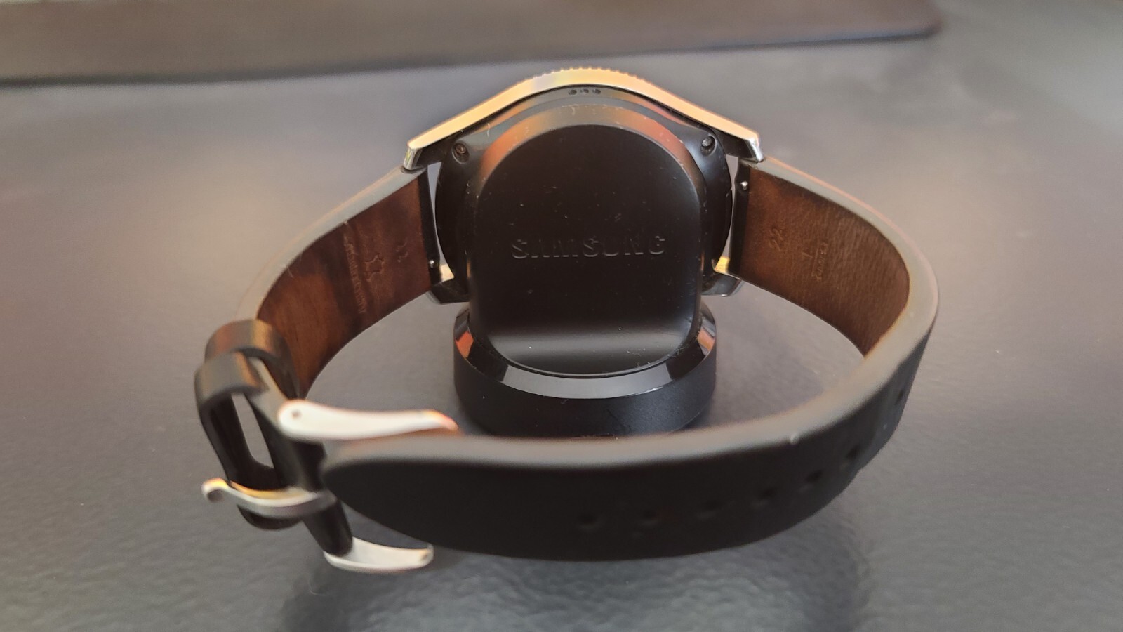 Samsung Galaxy Gear S3 Classic Black Bluetooth Smartwatch Heart Monitor Watch