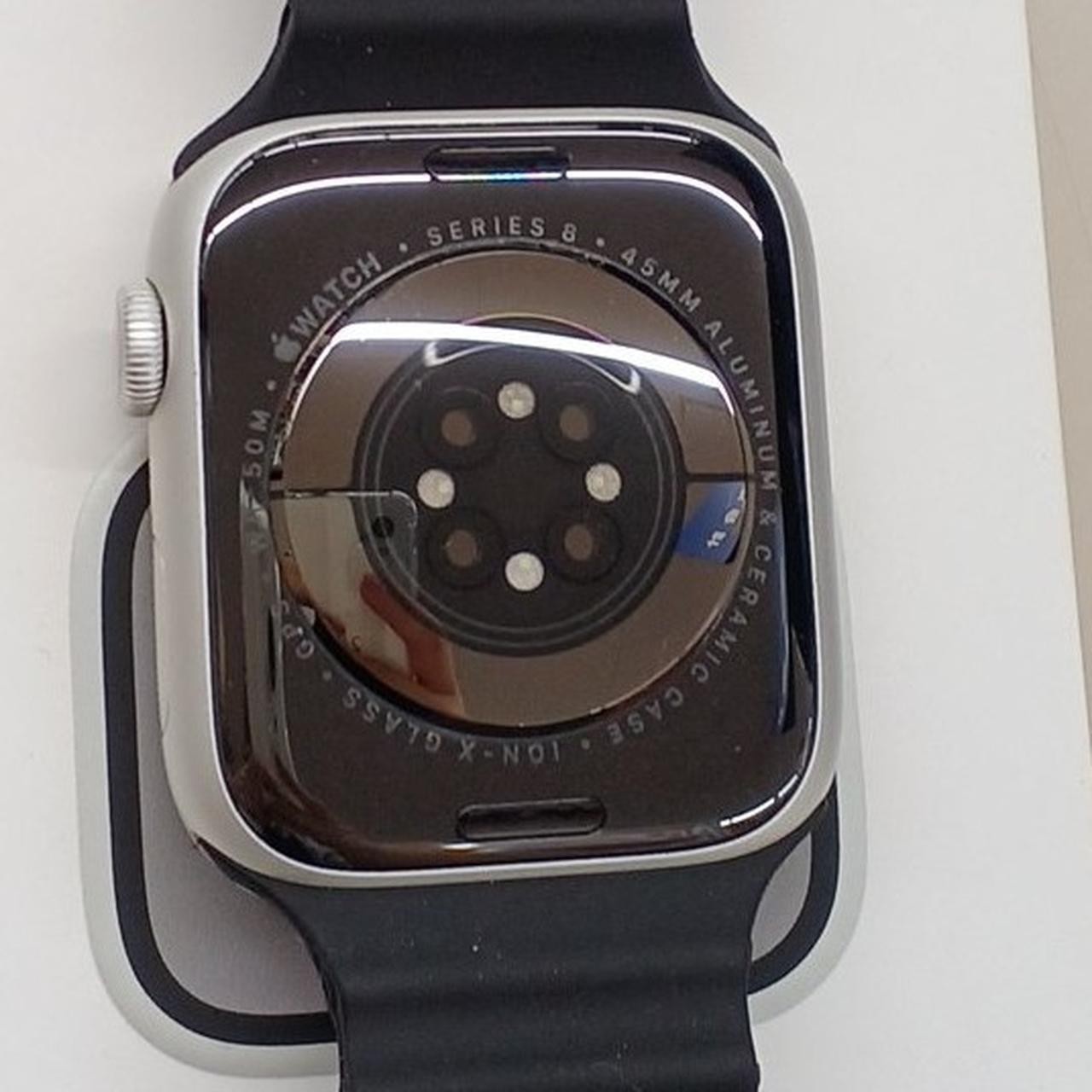 Apple Watch Series 8 GPS 45mm 32GB Silver Aluminum Smartwatch with Accessories