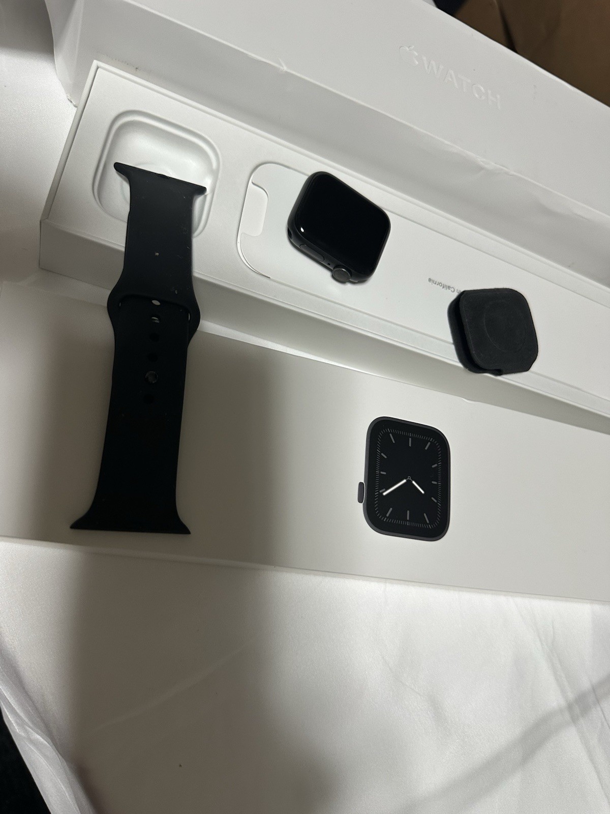 apple watch series 5 40mm aluminum