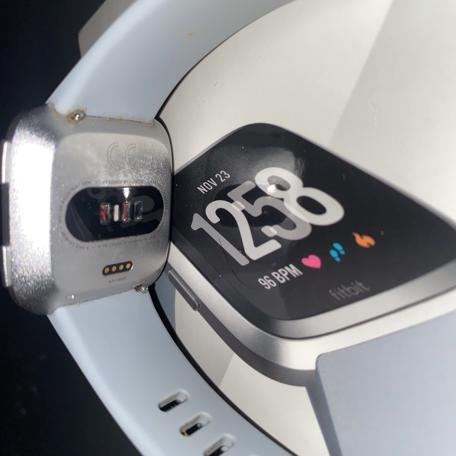 Fitbit Versa Smartwatch + Bands (of Choice) Replacement Device Tested ✅ *NO CORD