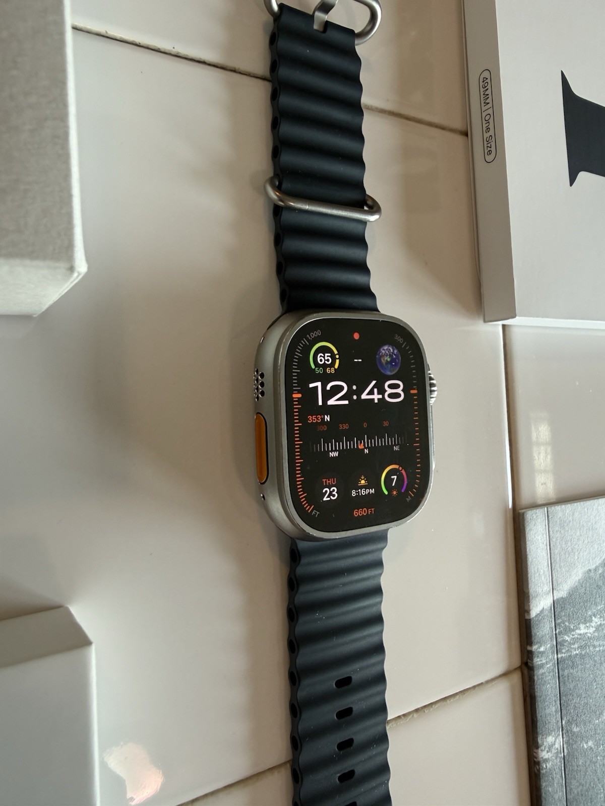 Apple Watch Ultra – 1st Gen – 49mm Titanium w/ Ocean Trail Loop S/M